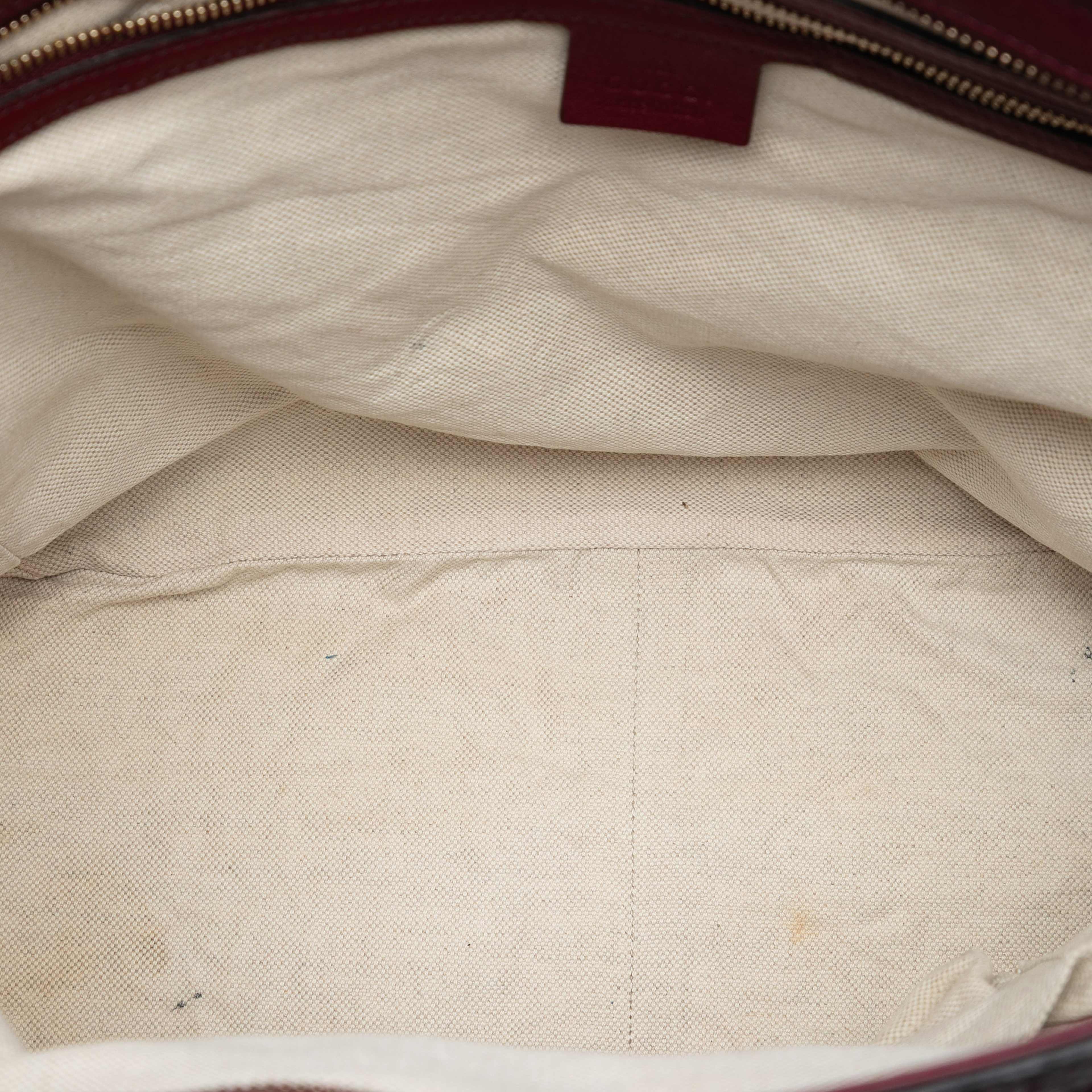 Gucci Guccissima Bree Tote, från Luxclusif, i färgen dark red. Klicka för att öppna bilden i stort format