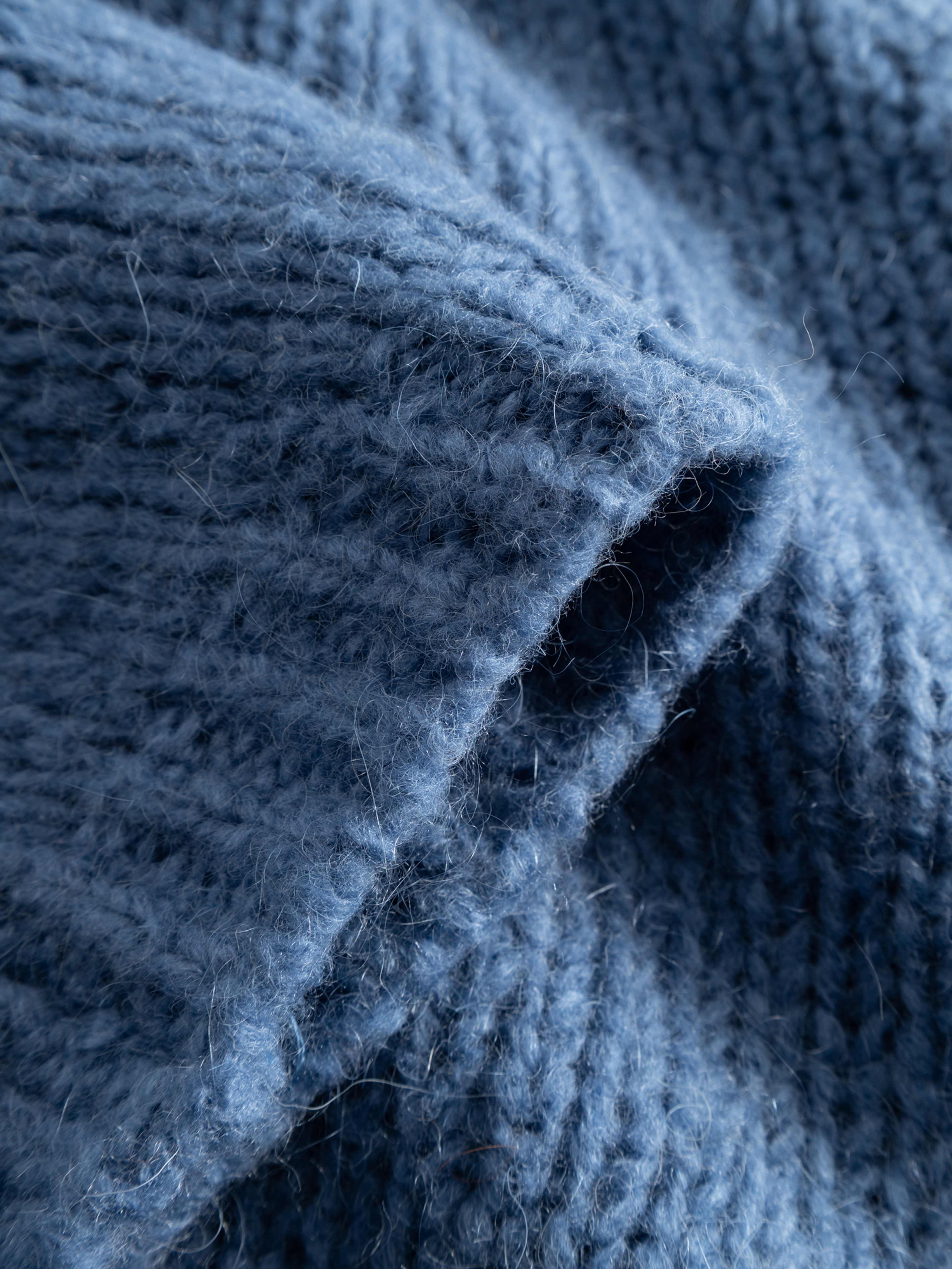 Fora Sticka Cardigan