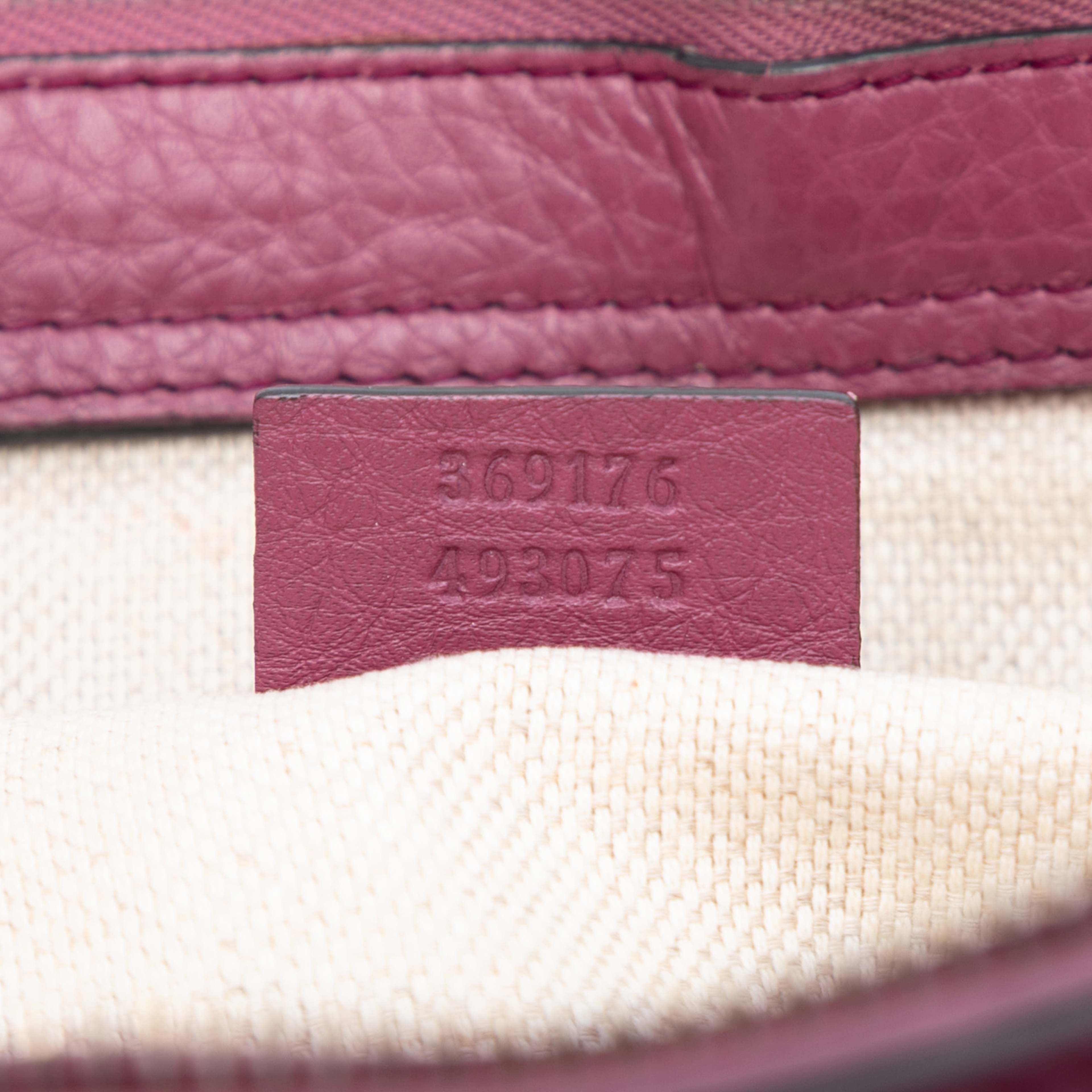 Gucci Small Calfskin Soho Cellarius Satchel, från Luxclusif, i färgen purpur. Klicka för att öppna bilden i stort format