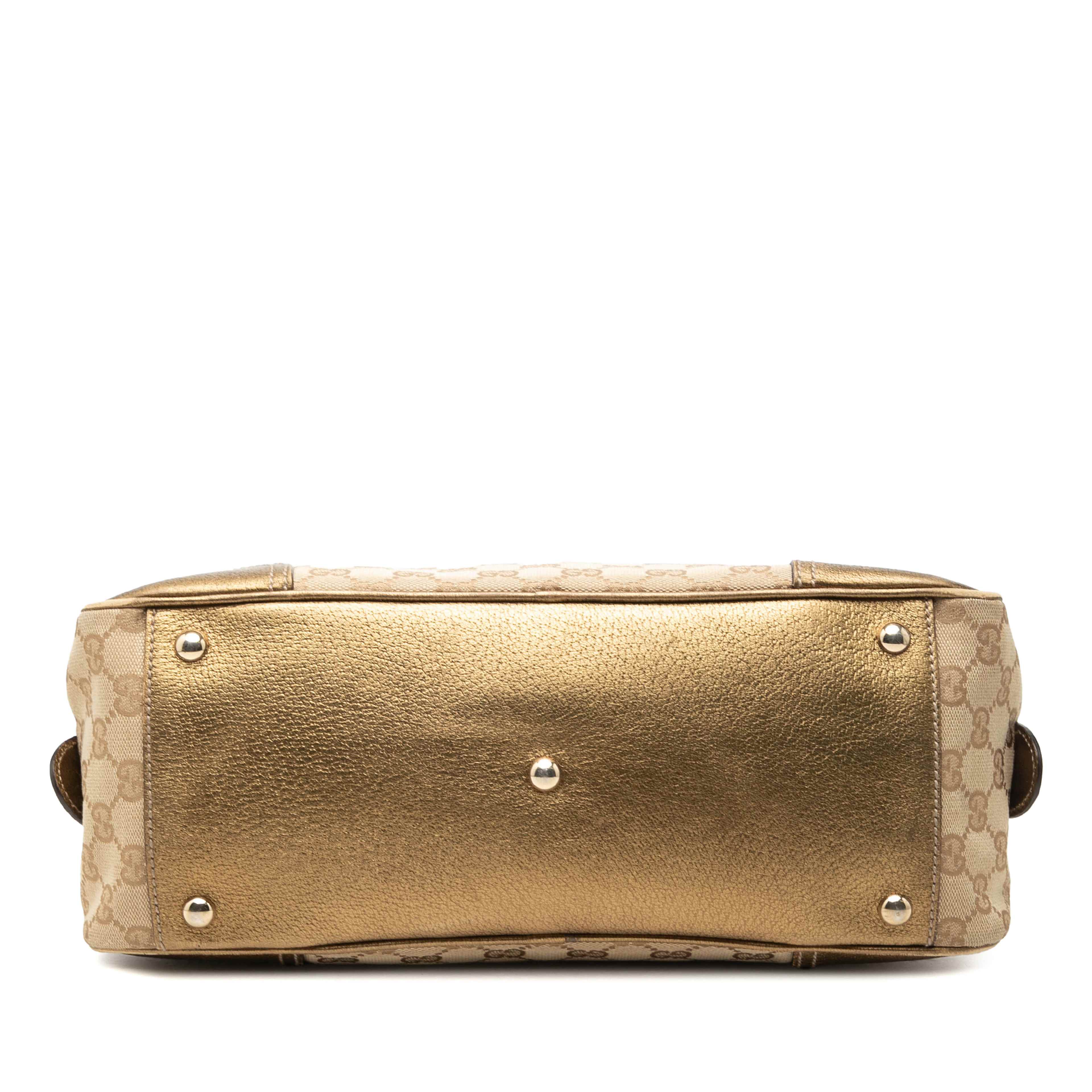 Gucci Gg Canvas Princy Shoulder Bag, från Luxclusif, i färgen guld. Klicka för att öppna bilden i stort format