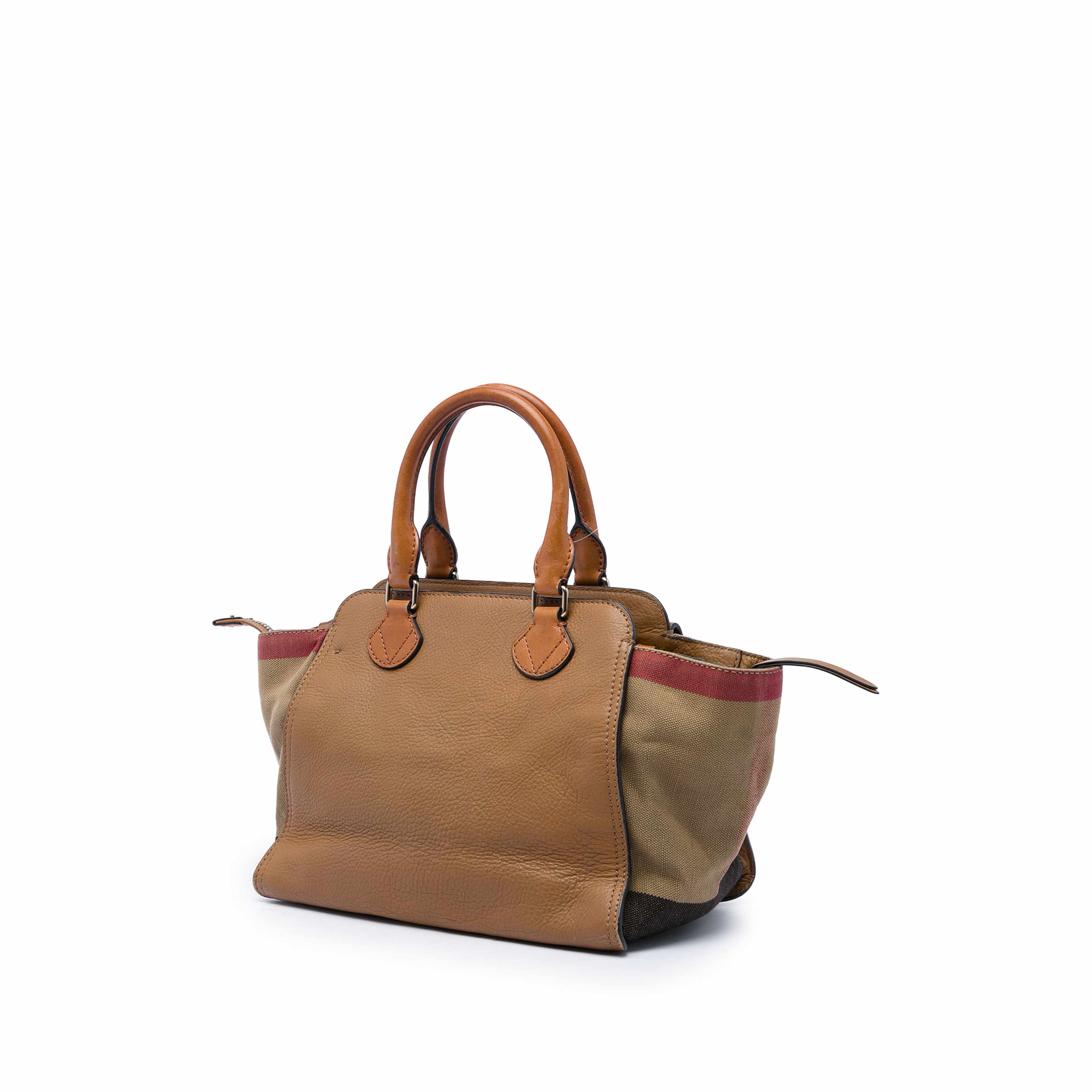 Burberry Leather And House Check Canvas Harcourt Satchel, från Luxclusif, i färgen brun. Klicka för att öppna bilden i stort format