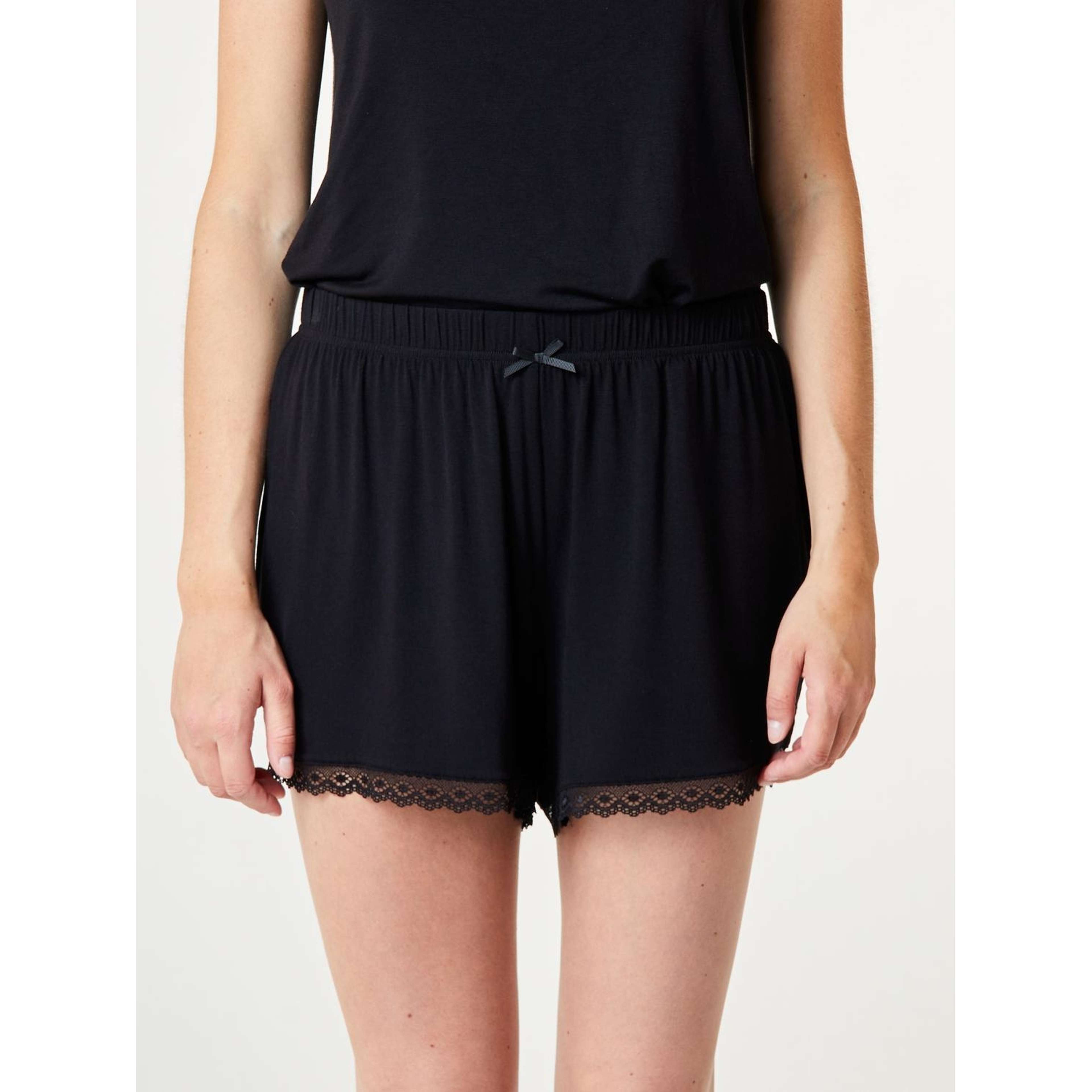 Ccdk Kimmy Shorts Black