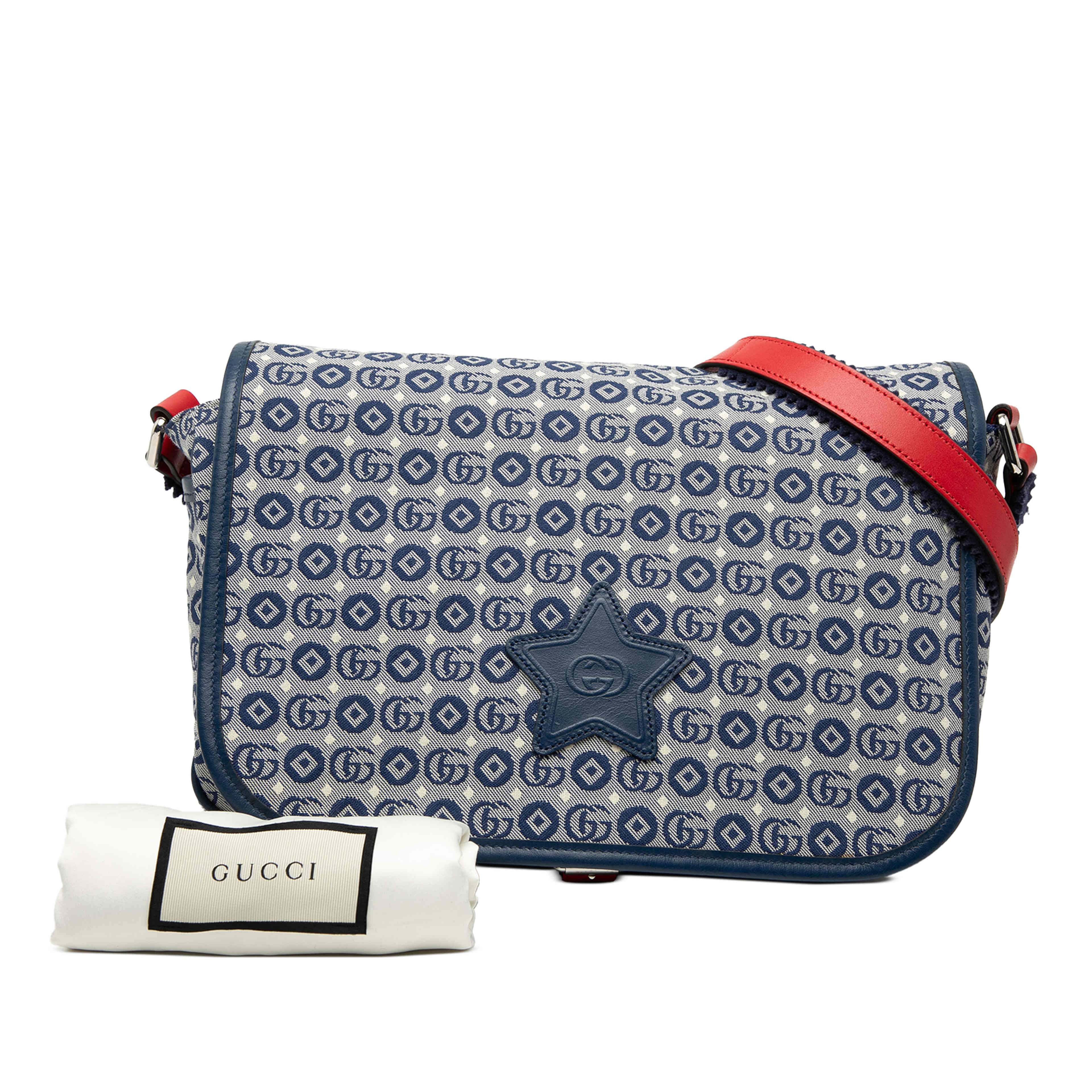 Gucci Kids Gg Canvas Star Messenger Bag, från Luxclusif, i färgen blå. Klicka för att öppna bilden i stort format
