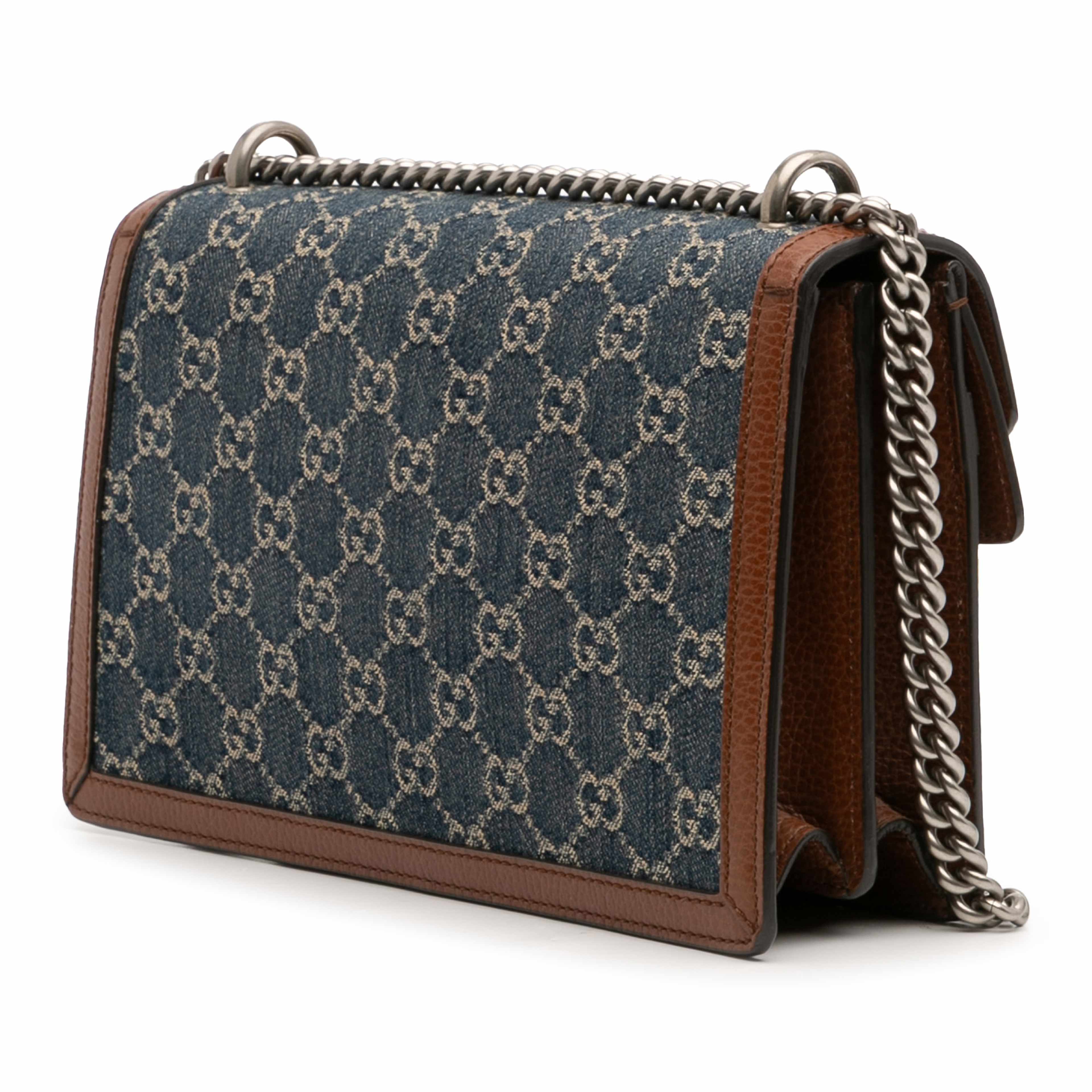 Gucci Small Gg Denim Dionysus Shoulder Bag, från Luxclusif, i färgen navy. Klicka för att öppna bilden i stort format