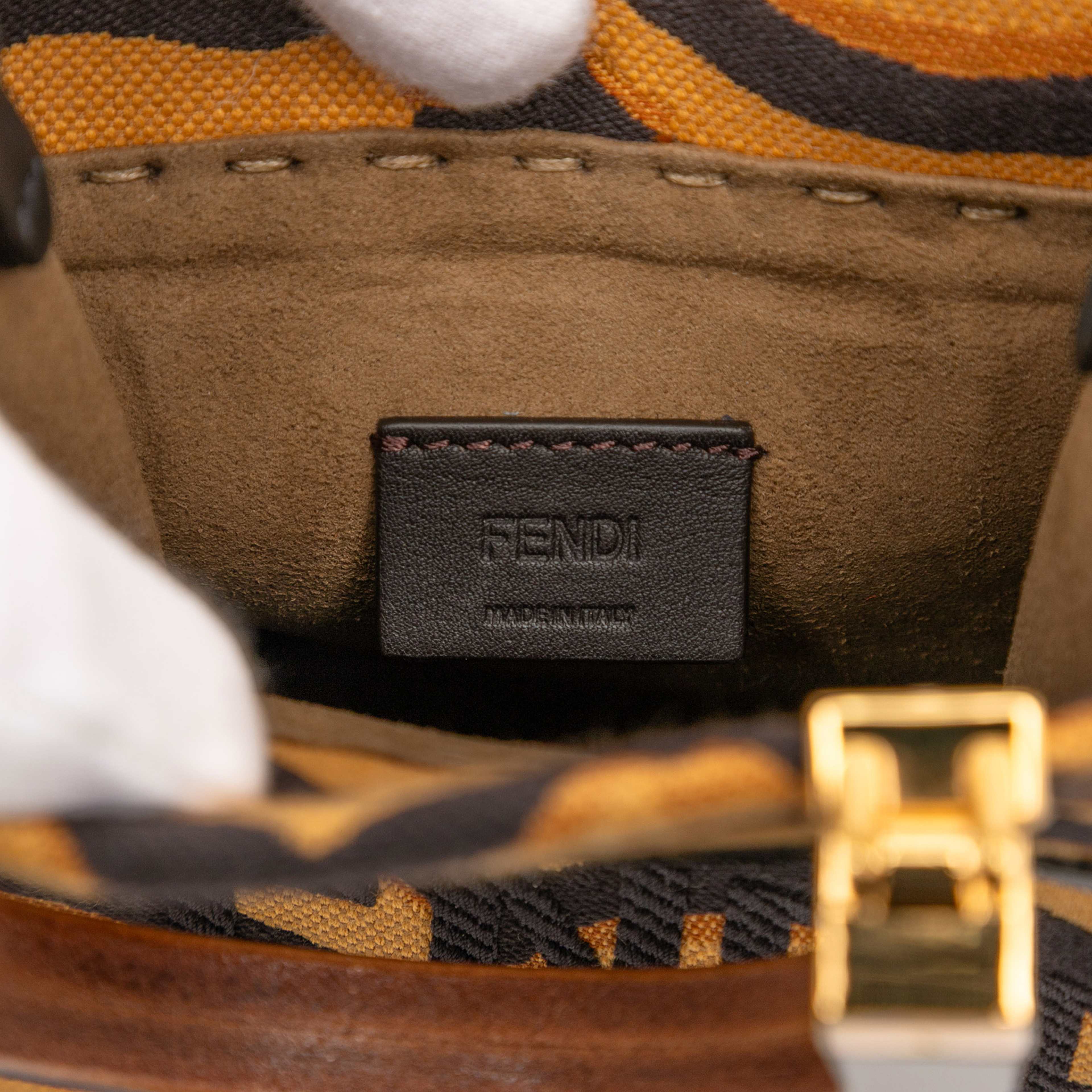 Fendi Mini Embroidered Canvas Tiger Print Sunshine Shopper Tote, från Luxclusif, i färgen brown. Klicka för att öppna bilden i stort format