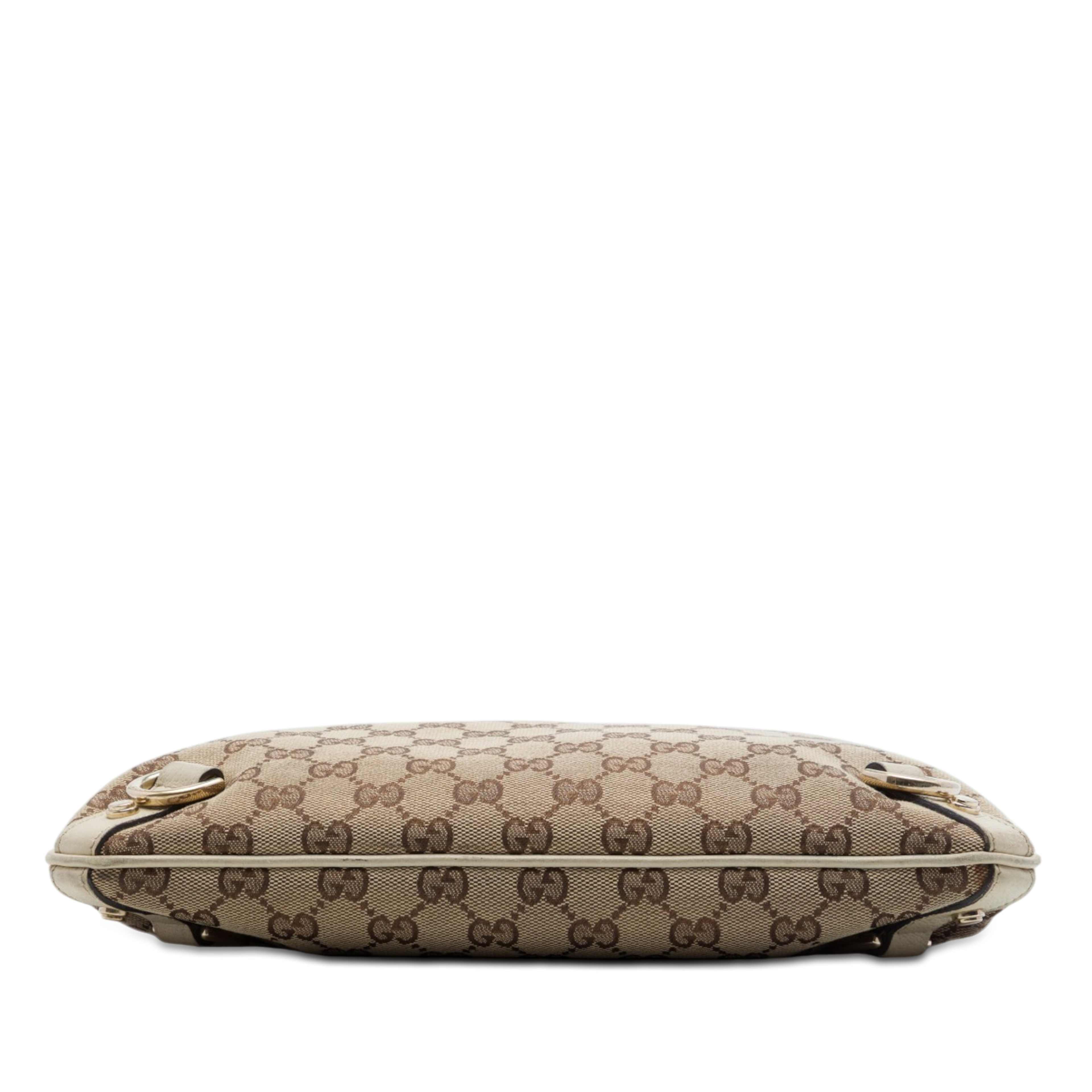 Gucci Gg Canvas Abbey D Ring Crossbody, från Luxclusif, i färgen beige. Klicka för att öppna bilden i stort format