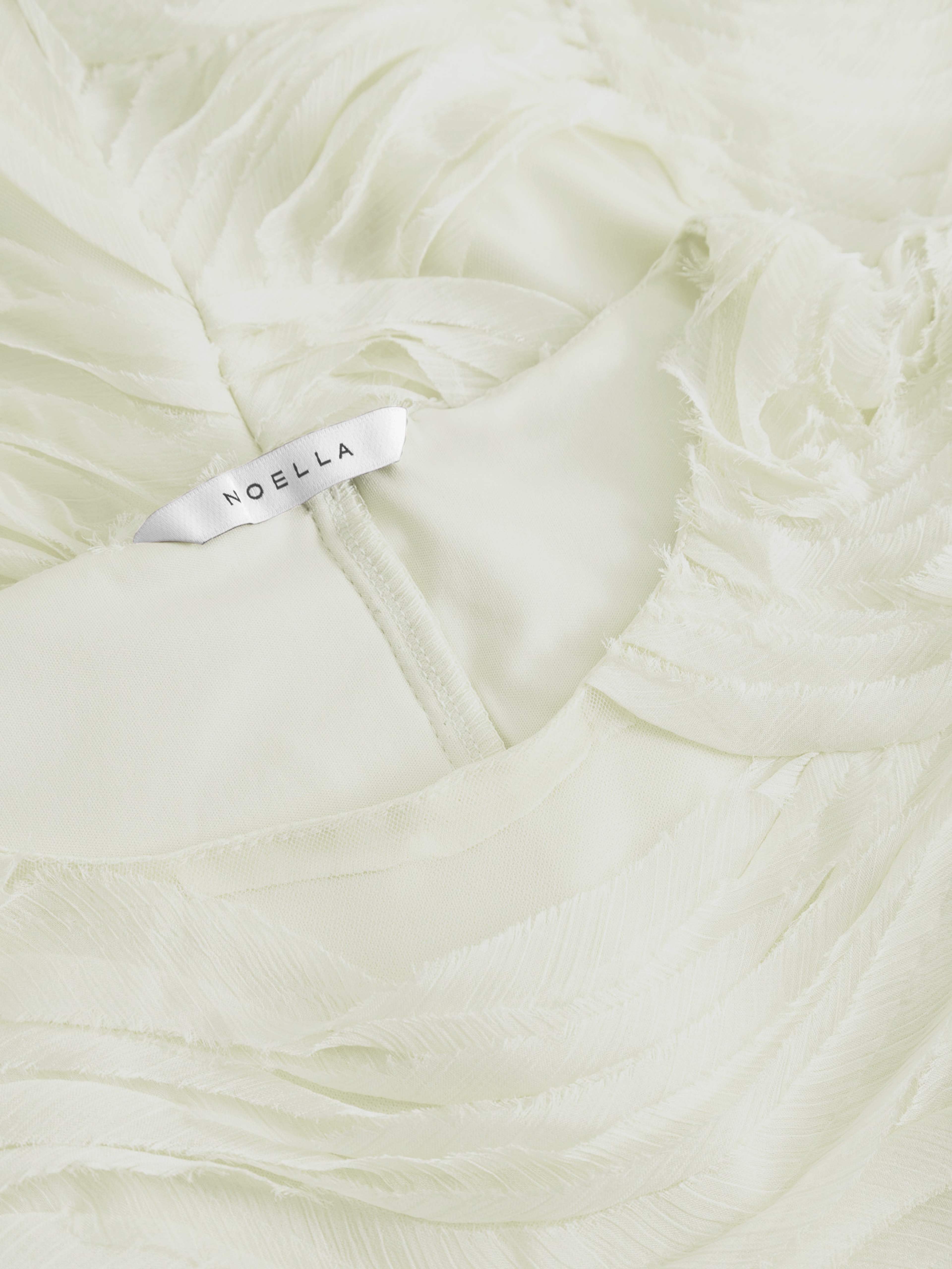 N-michaela Dress - Ivory, från Noella, i färgen ivory. Klicka för att öppna bilden i stort format