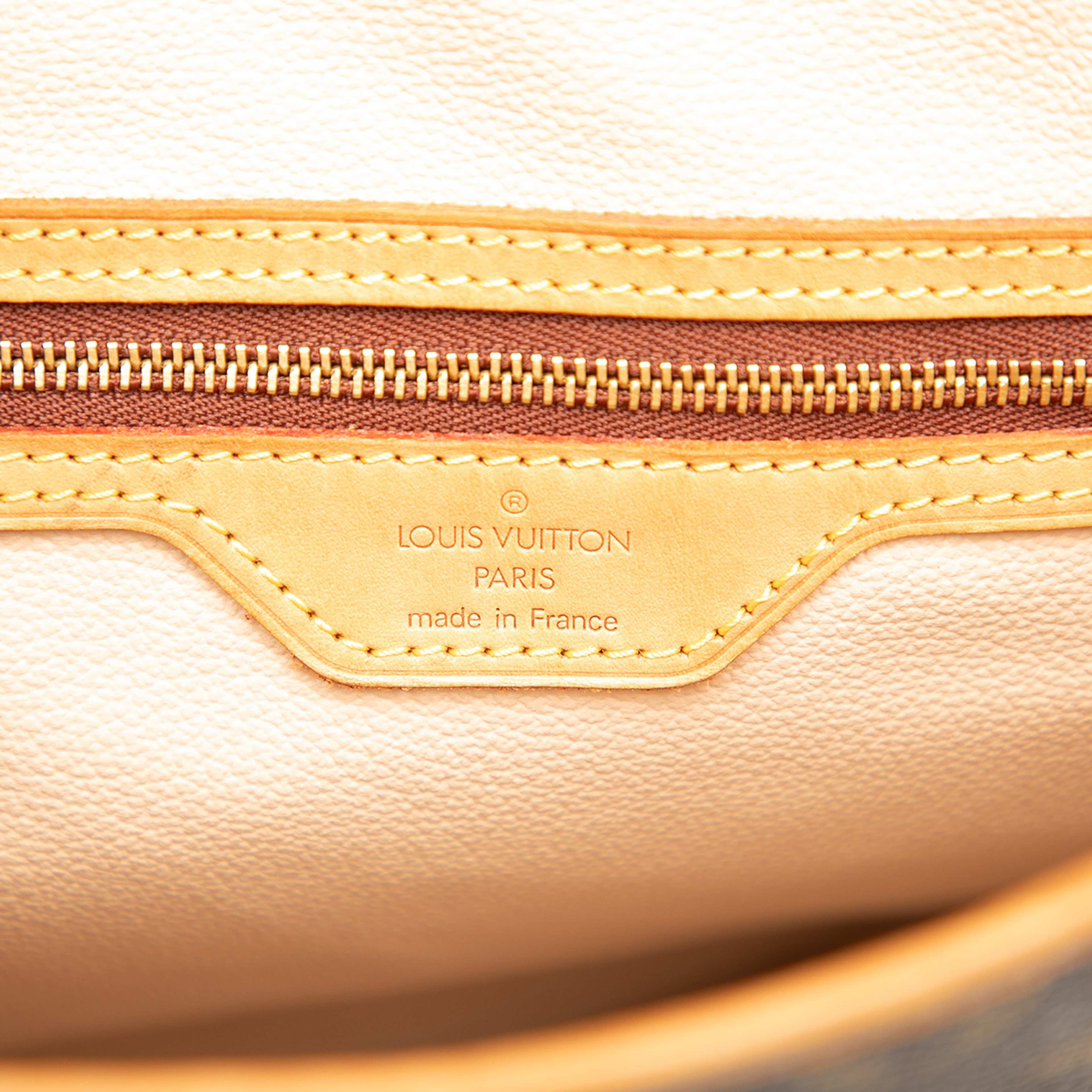 Louis Vuitton Monogram Bucket Gm, från Luxclusif, i färgen brown. Klicka för att öppna bilden i stort format