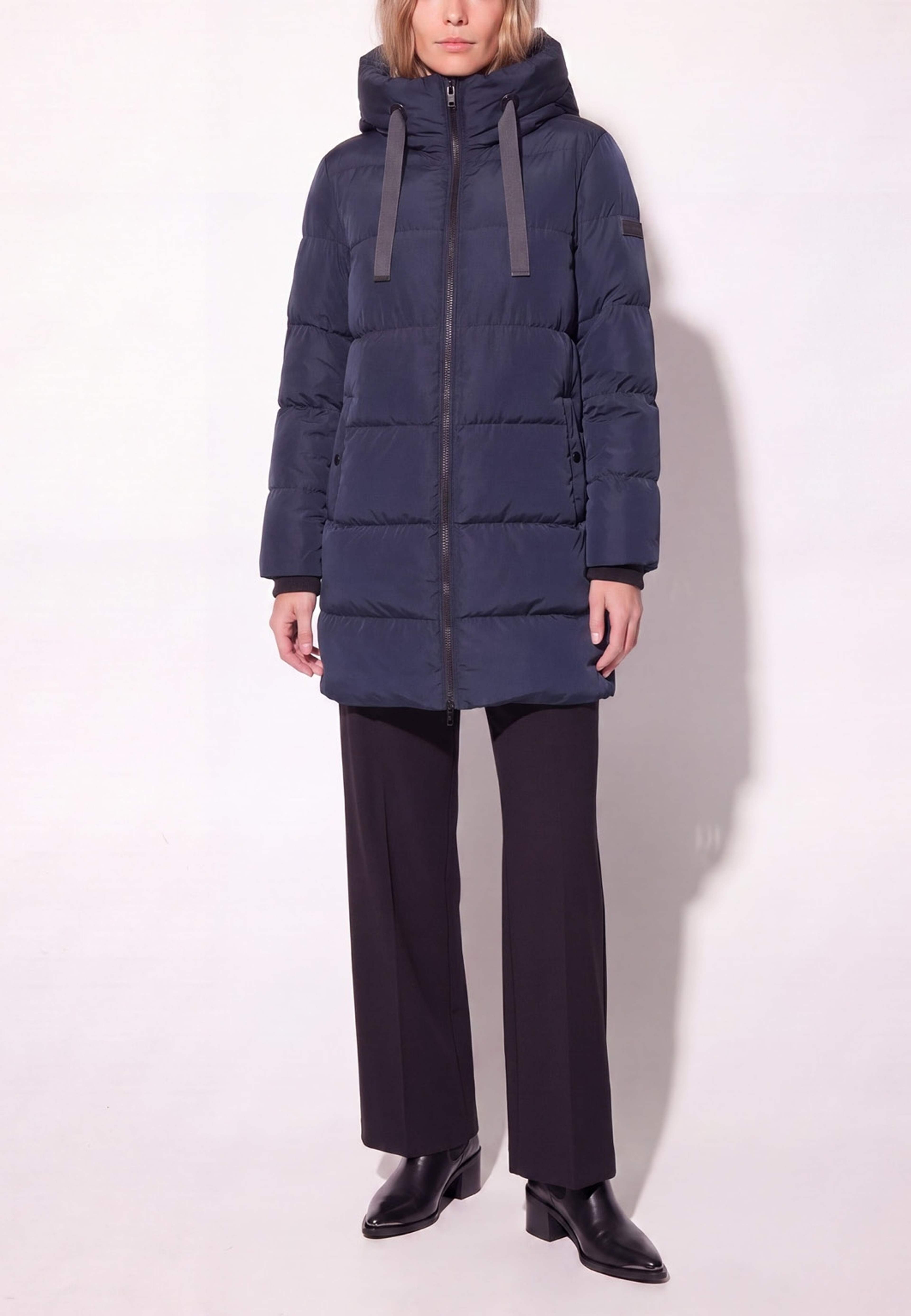 Samantha Jacket, från ROCKANDBLUE, i färgen navy. Klicka för att öppna bilden i stort format