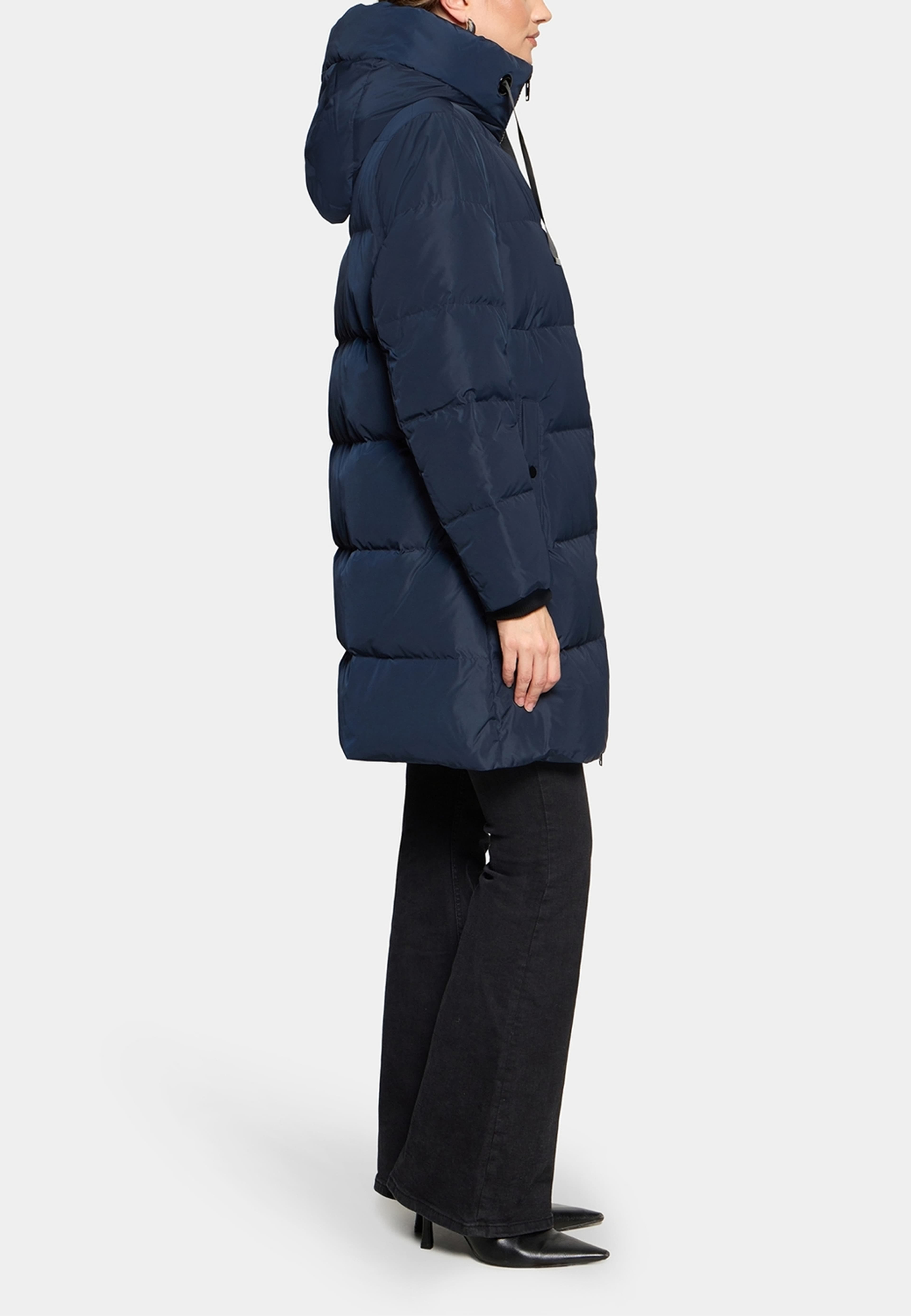 Samantha Jacket, från ROCKANDBLUE, i färgen navy. Klicka för att öppna bilden i stort format