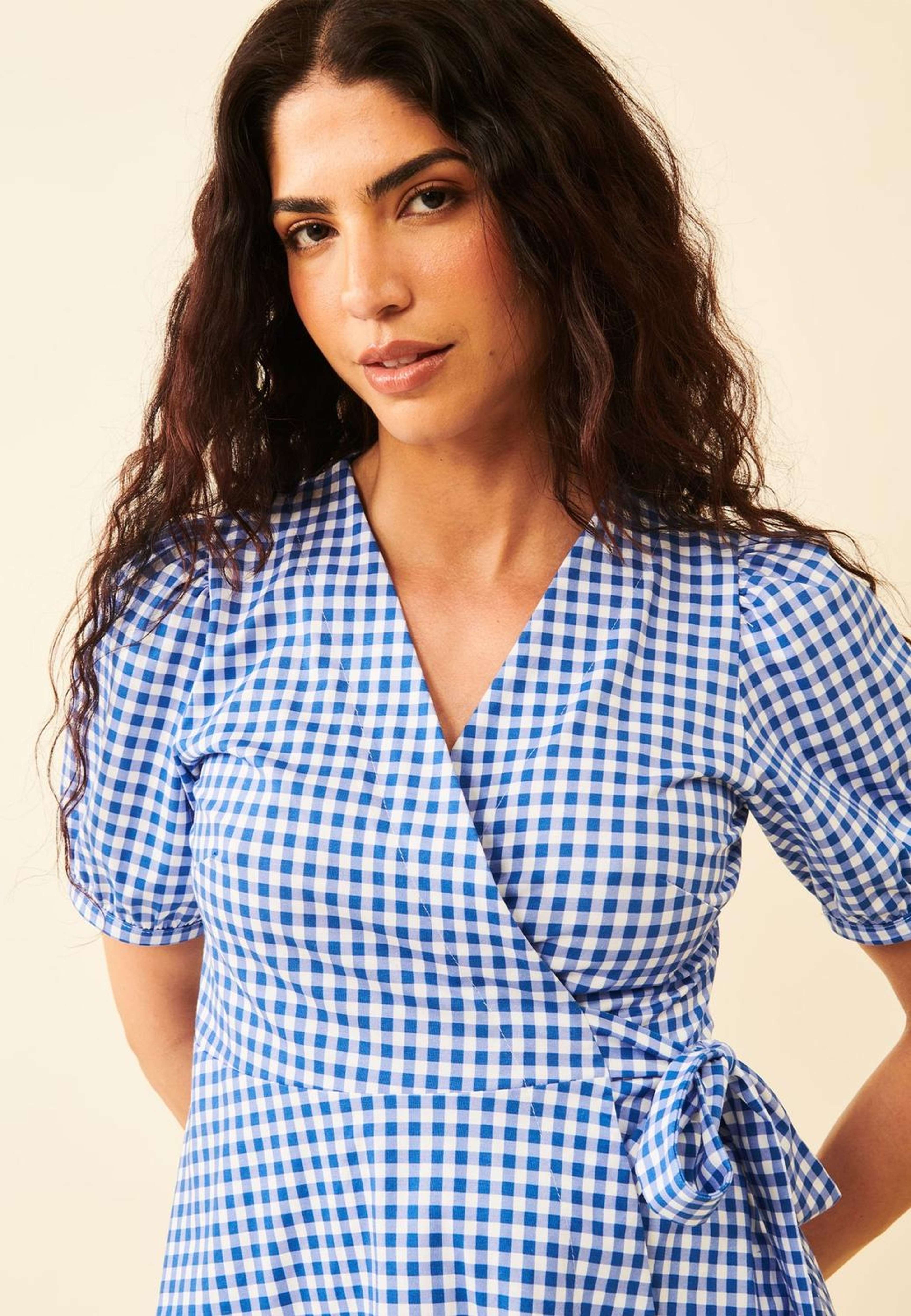 Devina Wrap Top