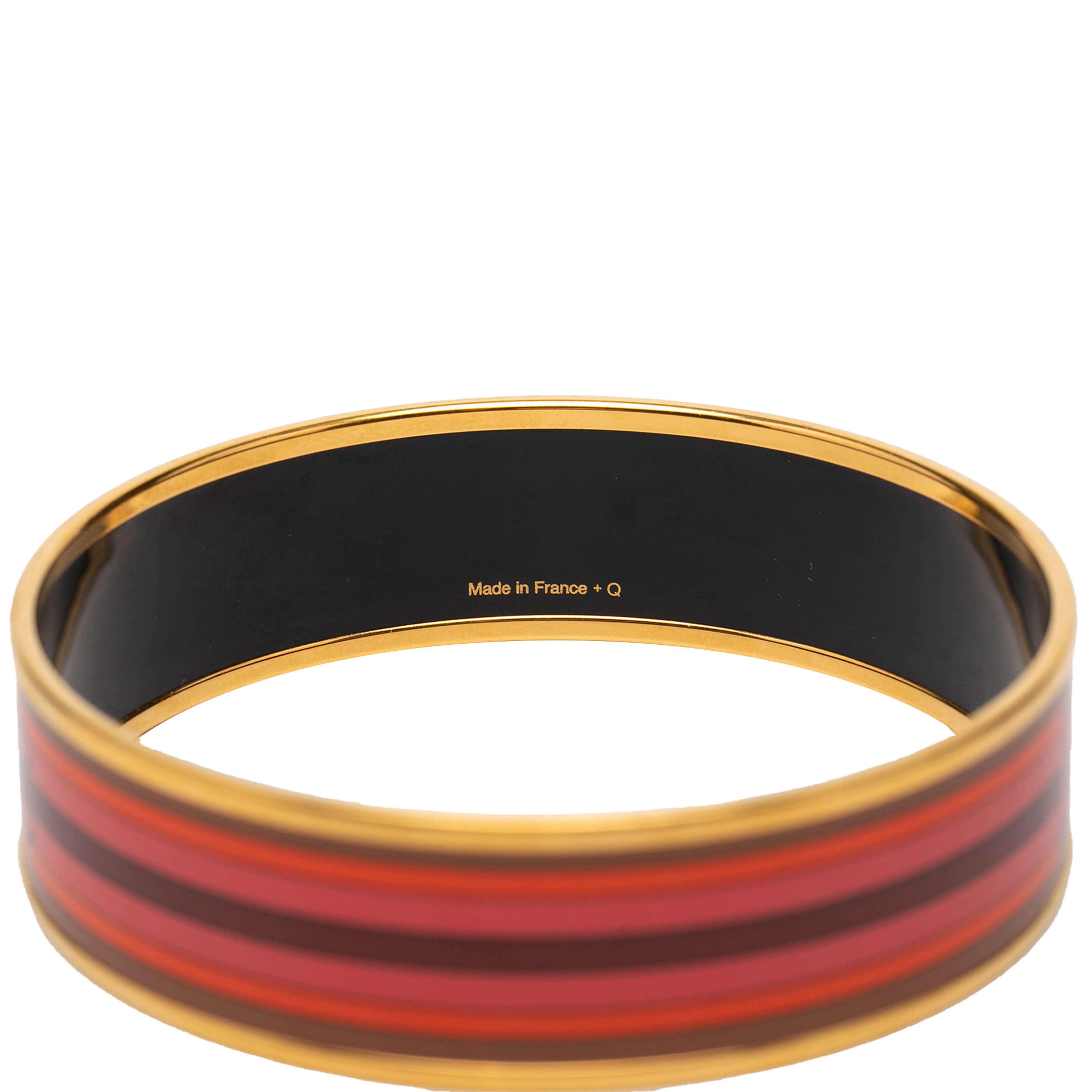 Hermès Wide Printed Enamel Bangle 65, från Luxclusif, i färgen brown. Klicka för att öppna bilden i stort format