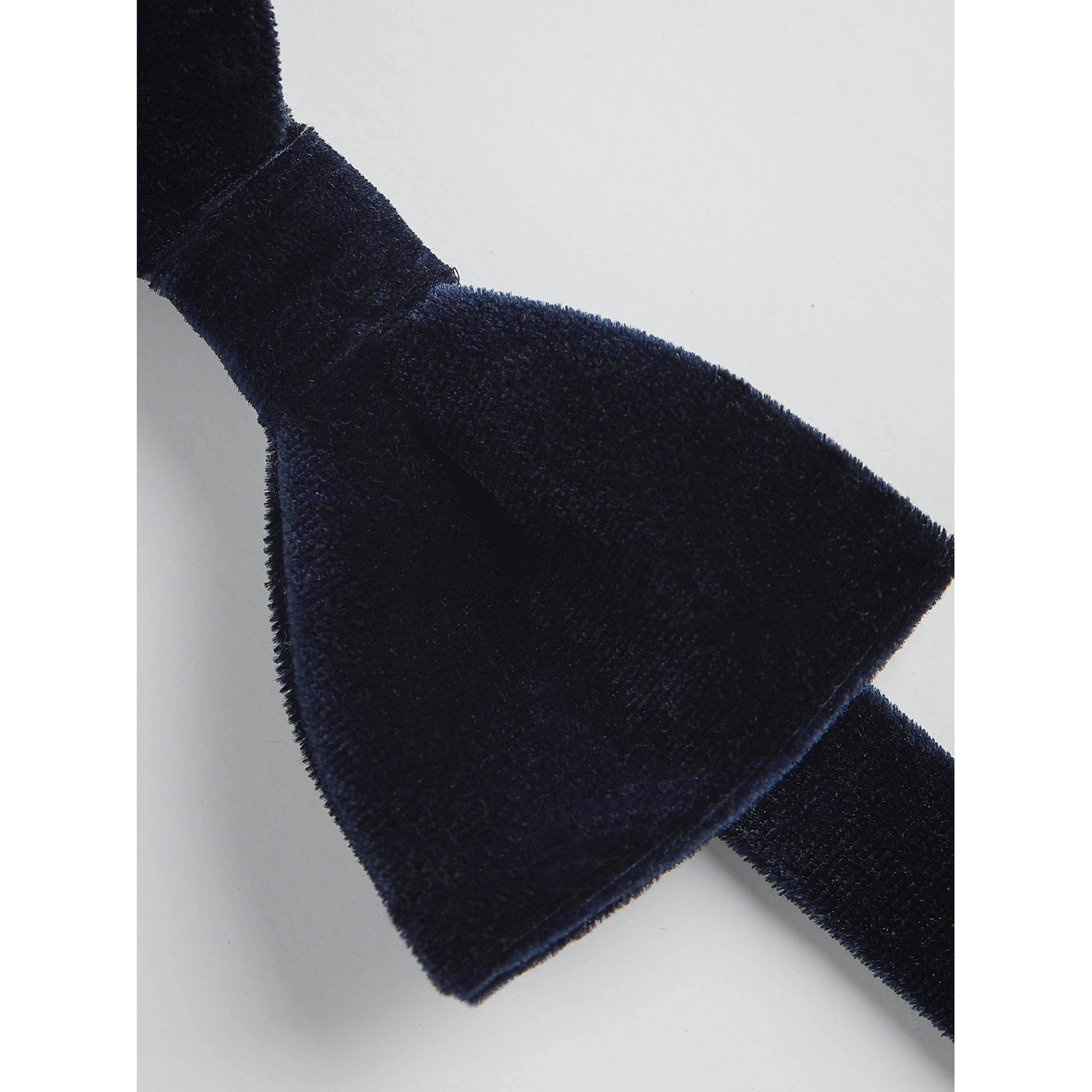 Pre Tied Velvet Bow Tie