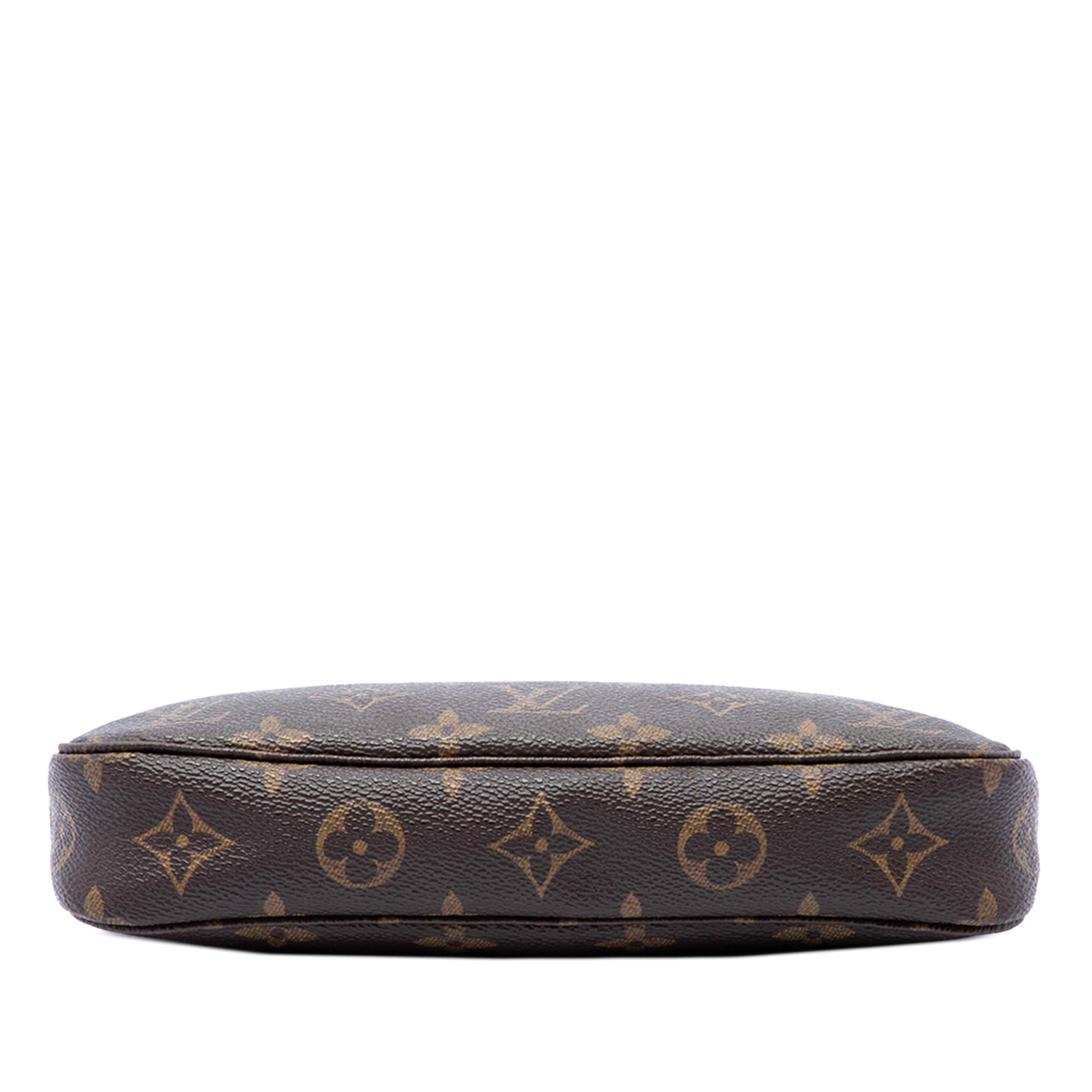 Louis Vuitton Monogram Pochette Accessoires, från Luxclusif, i färgen brun. Klicka för att öppna bilden i stort format