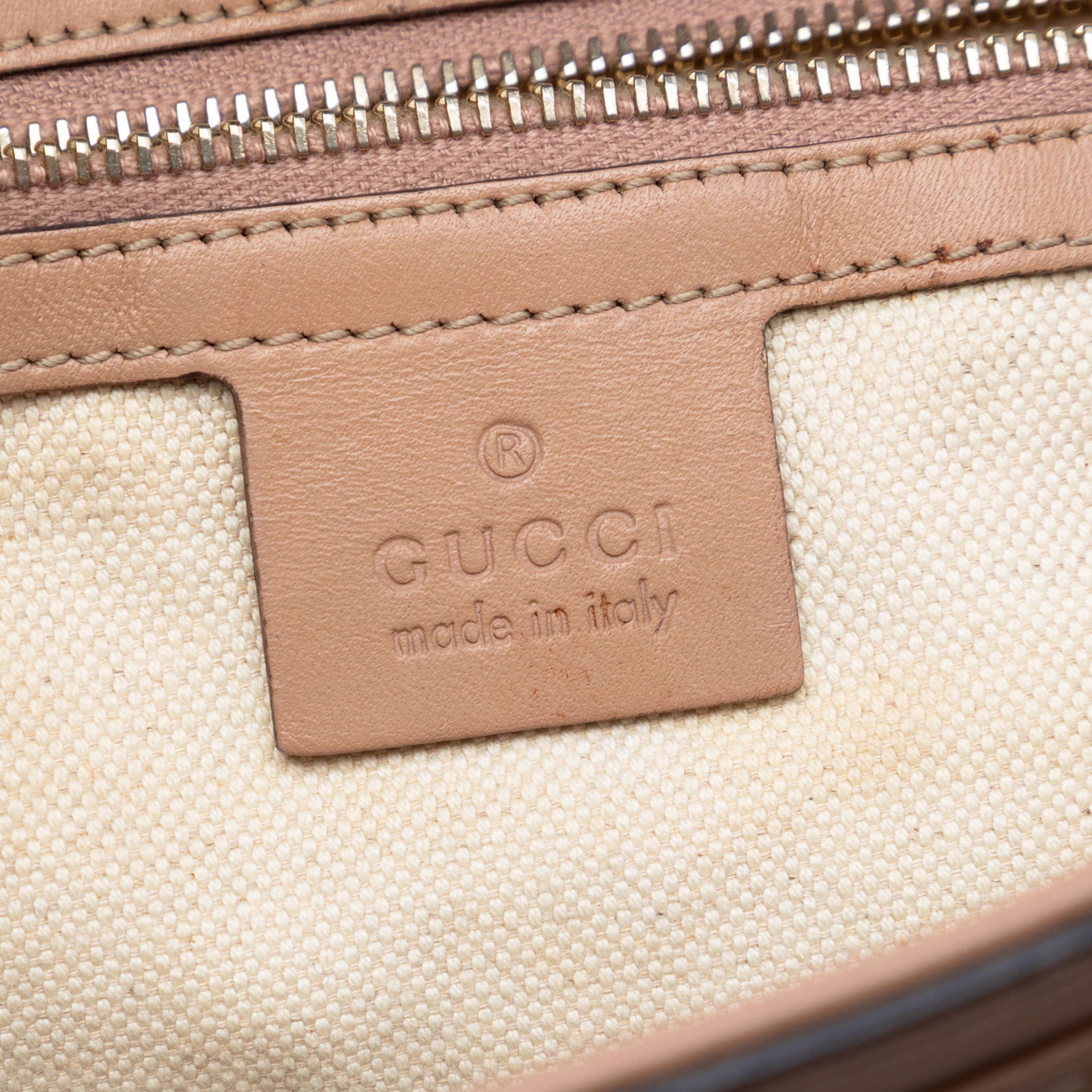 Gucci Gg Canvas Mayfair Tote, från Luxclusif, i färgen beige. Klicka för att öppna bilden i stort format