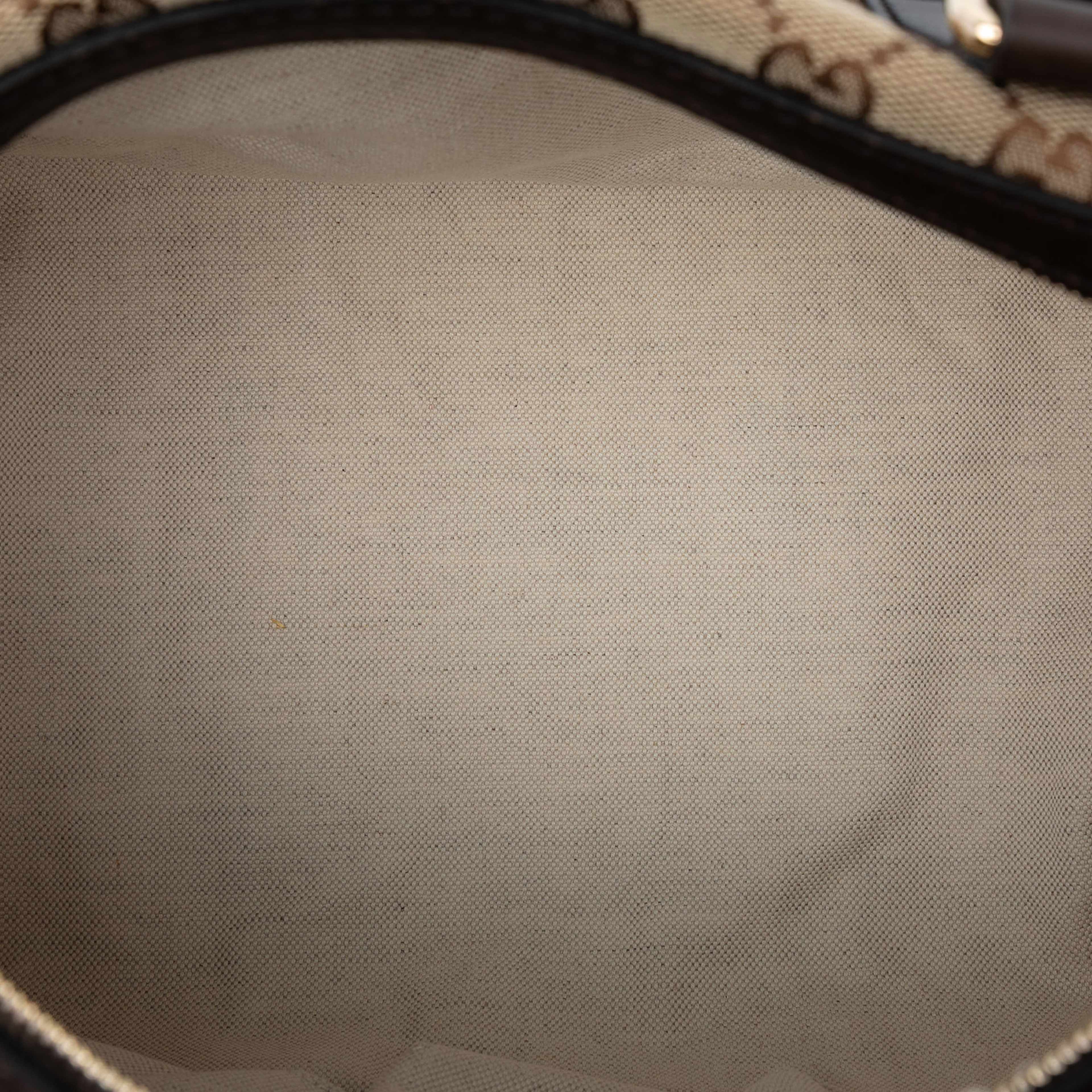 Gucci Medium Gg Canvas Joy Boston Bag, från Luxclusif, i färgen beige. Klicka för att öppna bilden i stort format