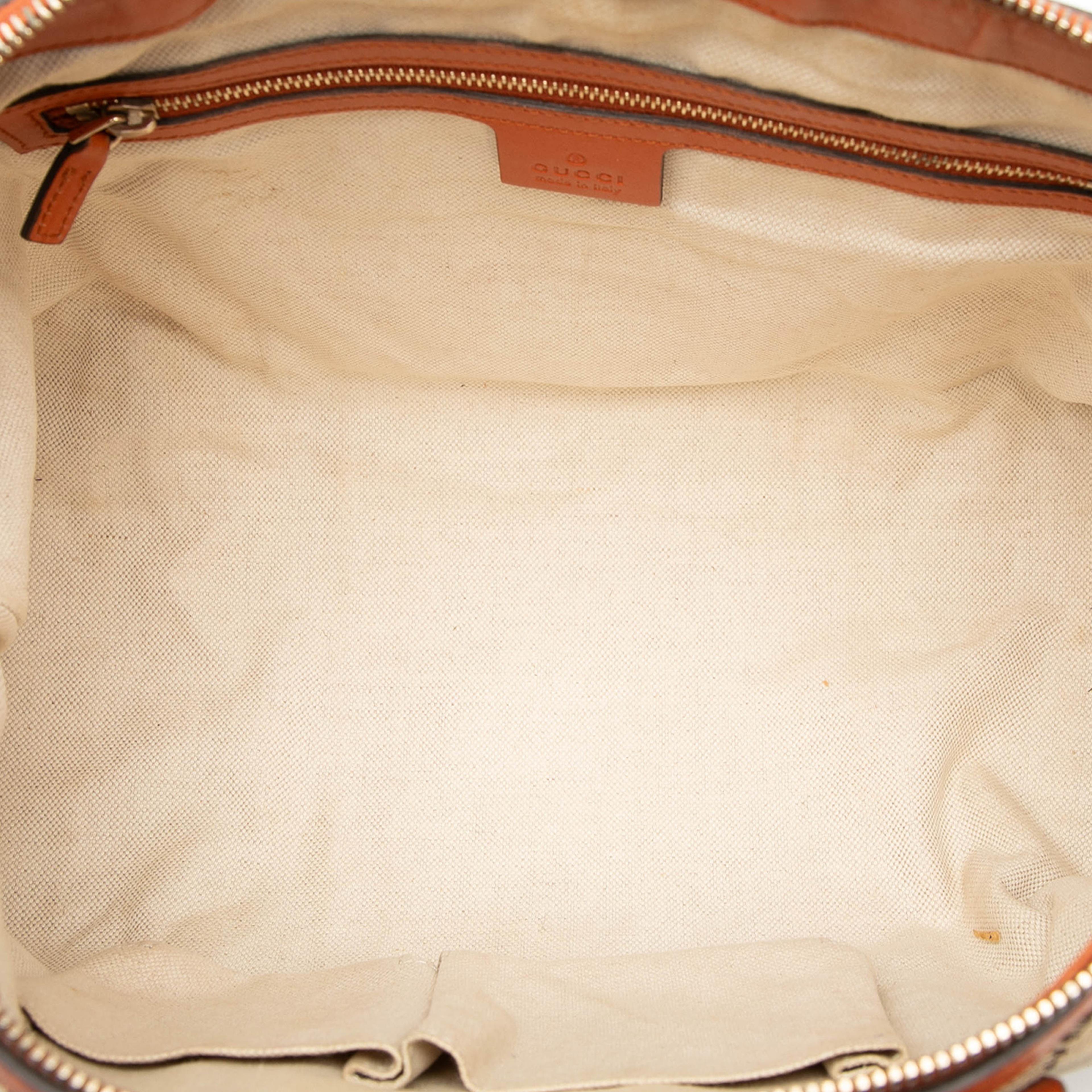 Gucci Gg Canvas Web Satchel, från Luxclusif, i färgen beige. Klicka för att öppna bilden i stort format