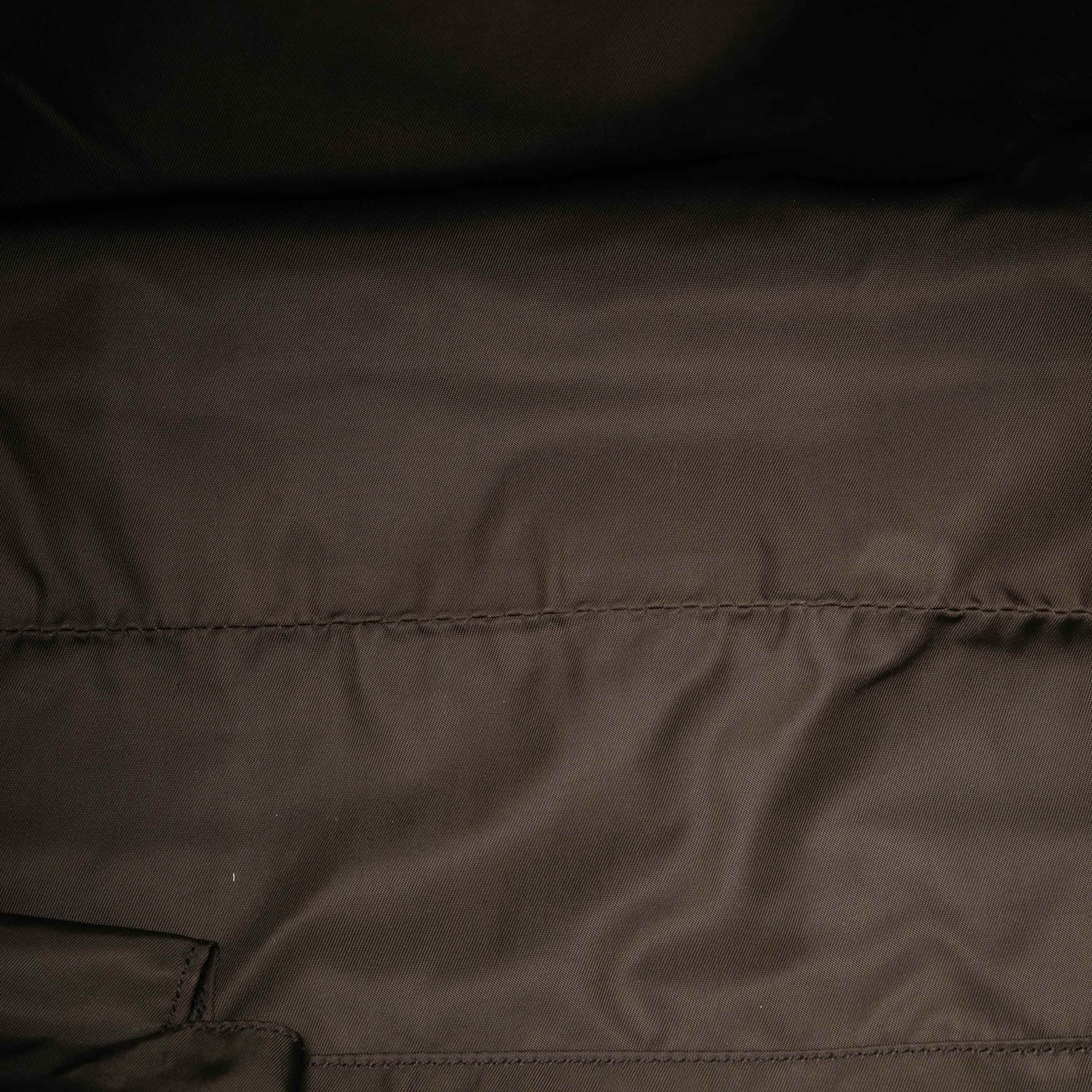 Gucci Gg Canvas Web Tote, från Luxclusif, i färgen beige. Klicka för att öppna bilden i stort format