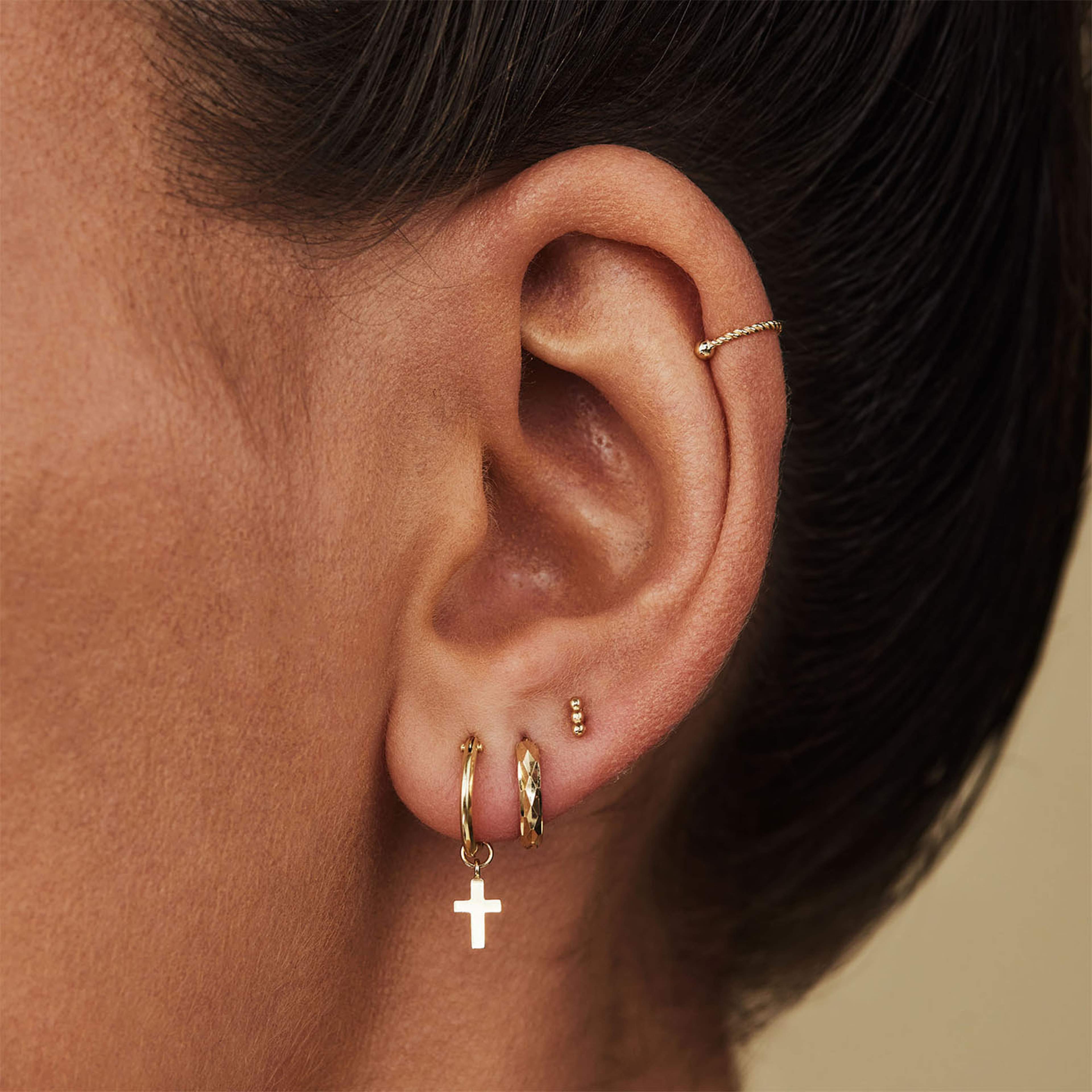 Isabel Bernard 14 Karat Gold Ear Stud