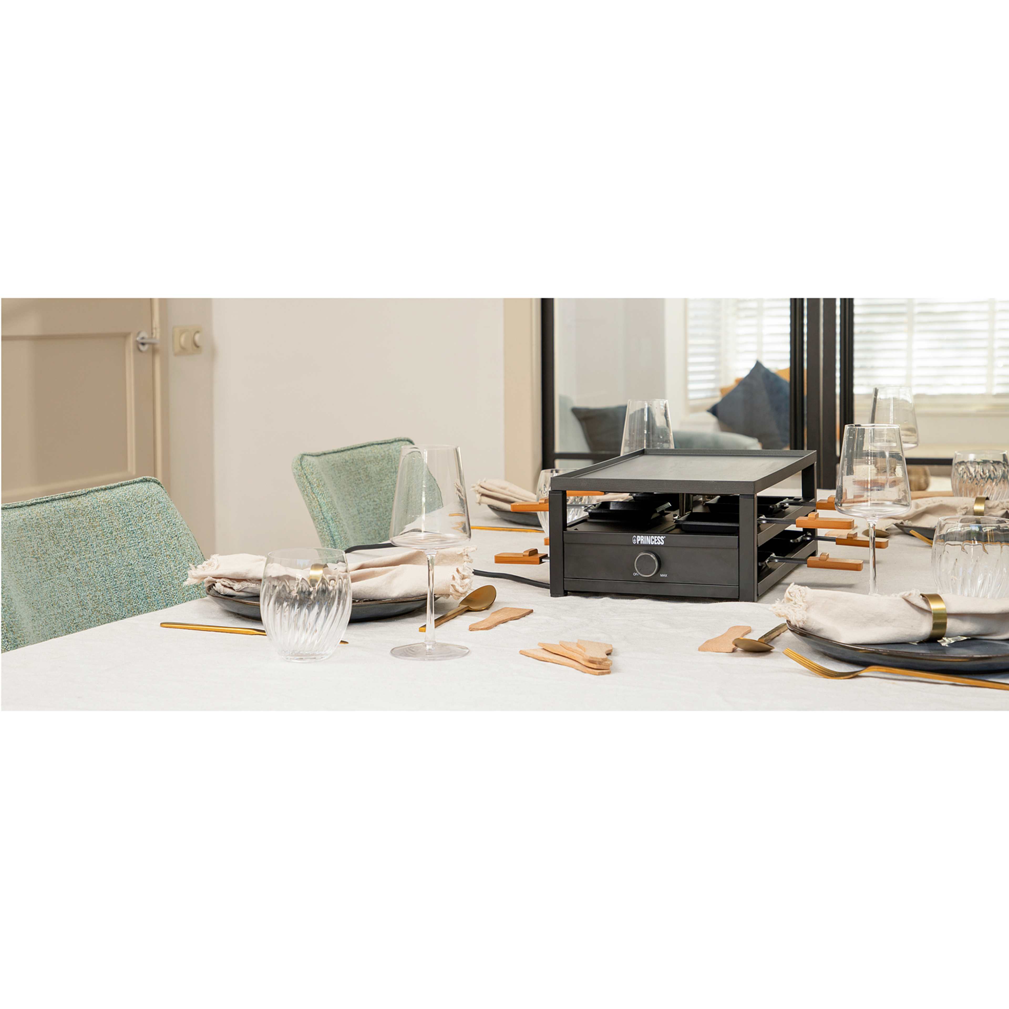 Raclette Steel  8personers, från Princess, i färgen svart. Klicka för att öppna bilden i stort format