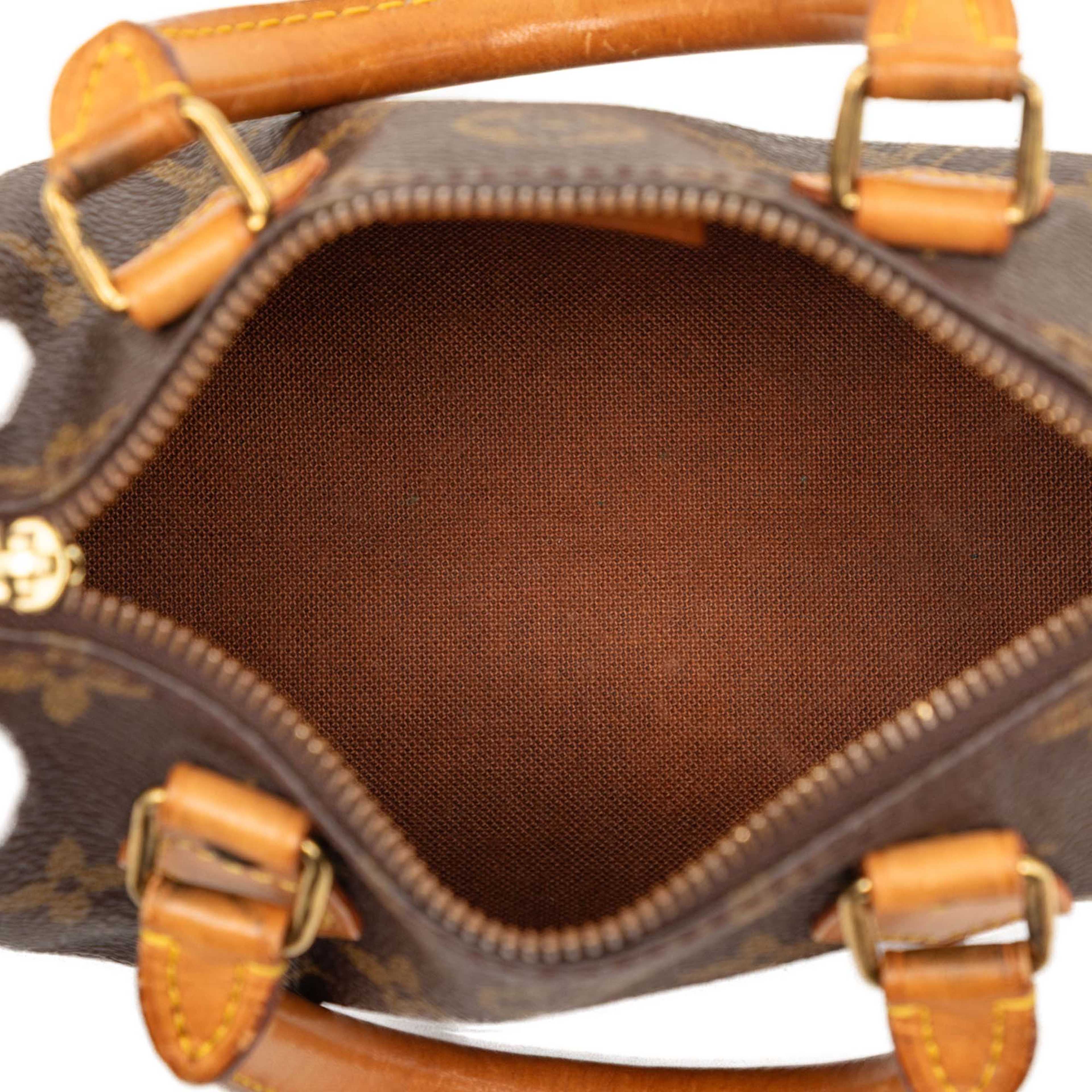 Louis Vuitton Monogram Nano Speedy Bandouliere, från Luxclusif, i färgen brown. Klicka för att öppna bilden i stort format