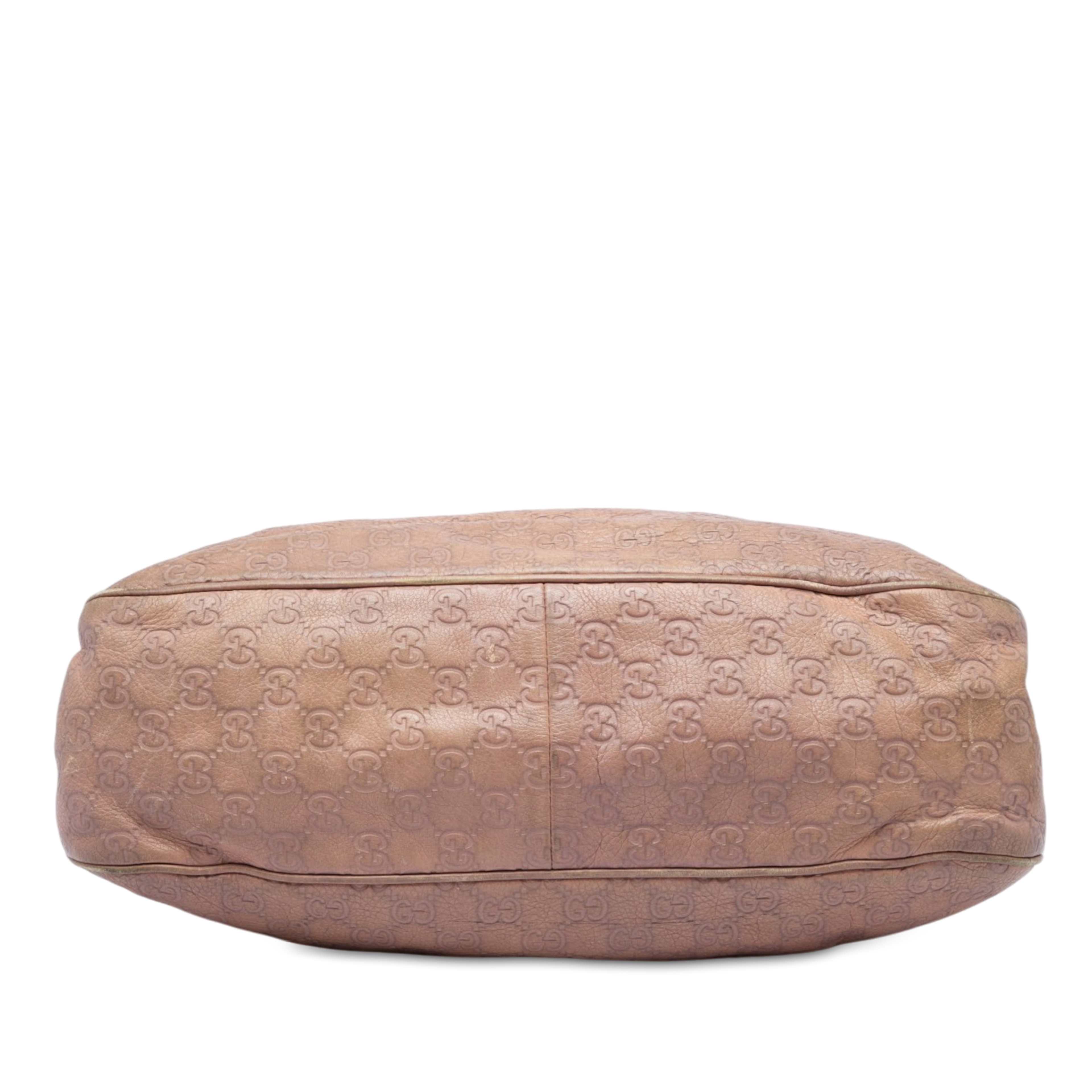 Gucci Guccissima Sukey Tote, från Luxclusif, i färgen rosa. Klicka för att öppna bilden i stort format