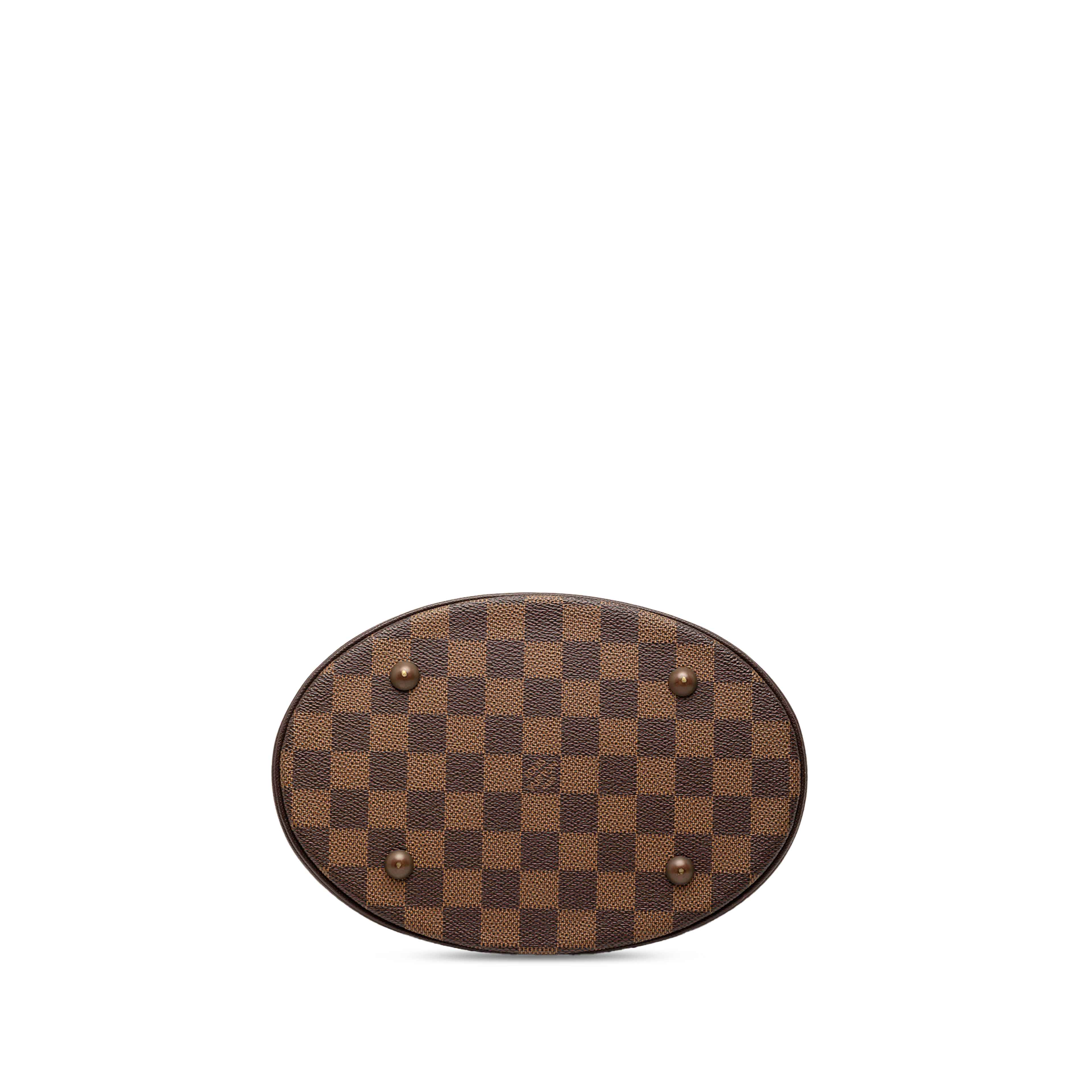 Louis Vuitton Damier Ebene Marais, från Luxclusif, i färgen brown. Klicka för att öppna bilden i stort format