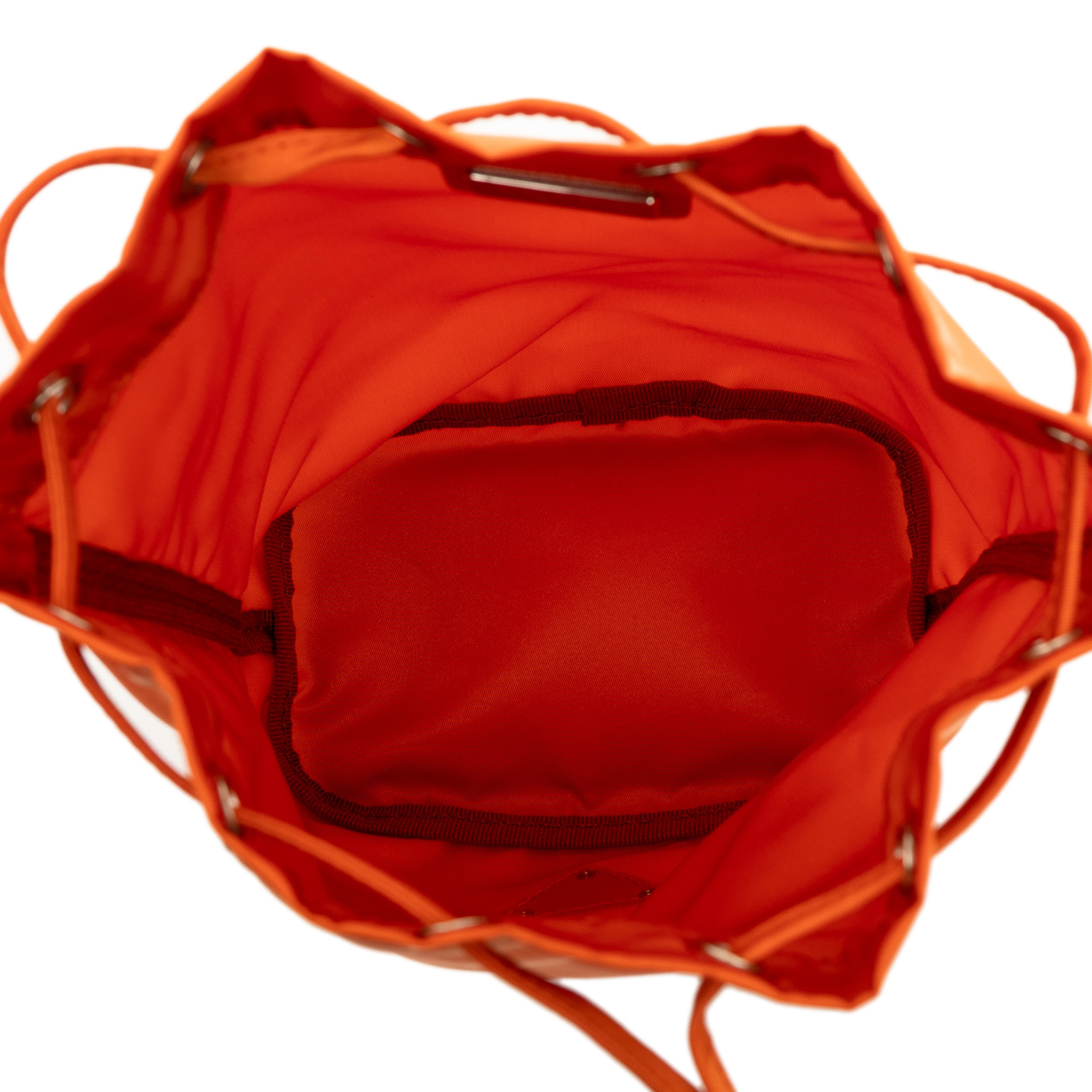 Prada Tessuto Drawstring Pouch, från Luxclusif, i färgen orange. Klicka för att öppna bilden i stort format
