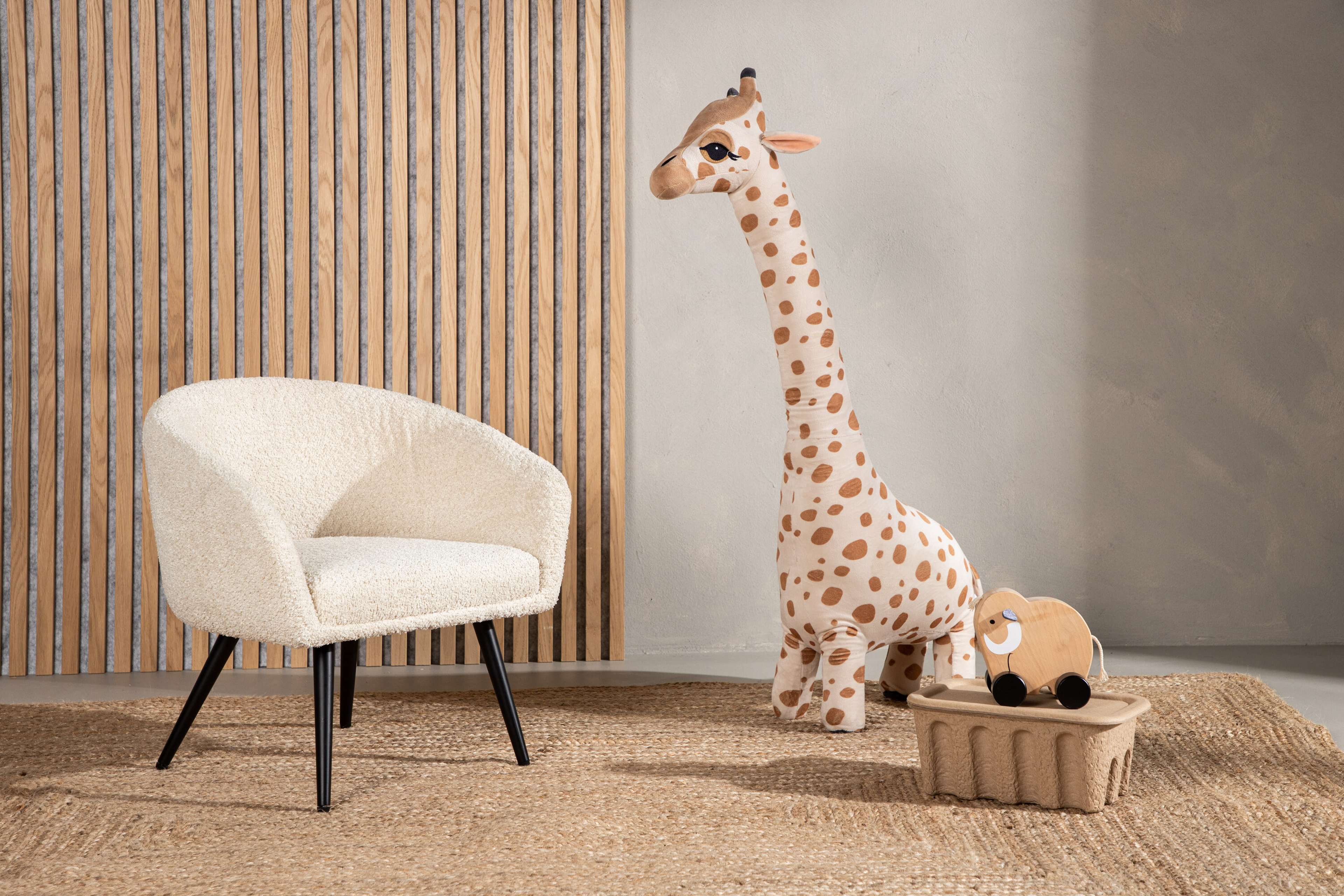 Fluffy Barn Soffa 1-sits, från Venture Home, i färgen black,white. Klicka för att öppna bilden i stort format