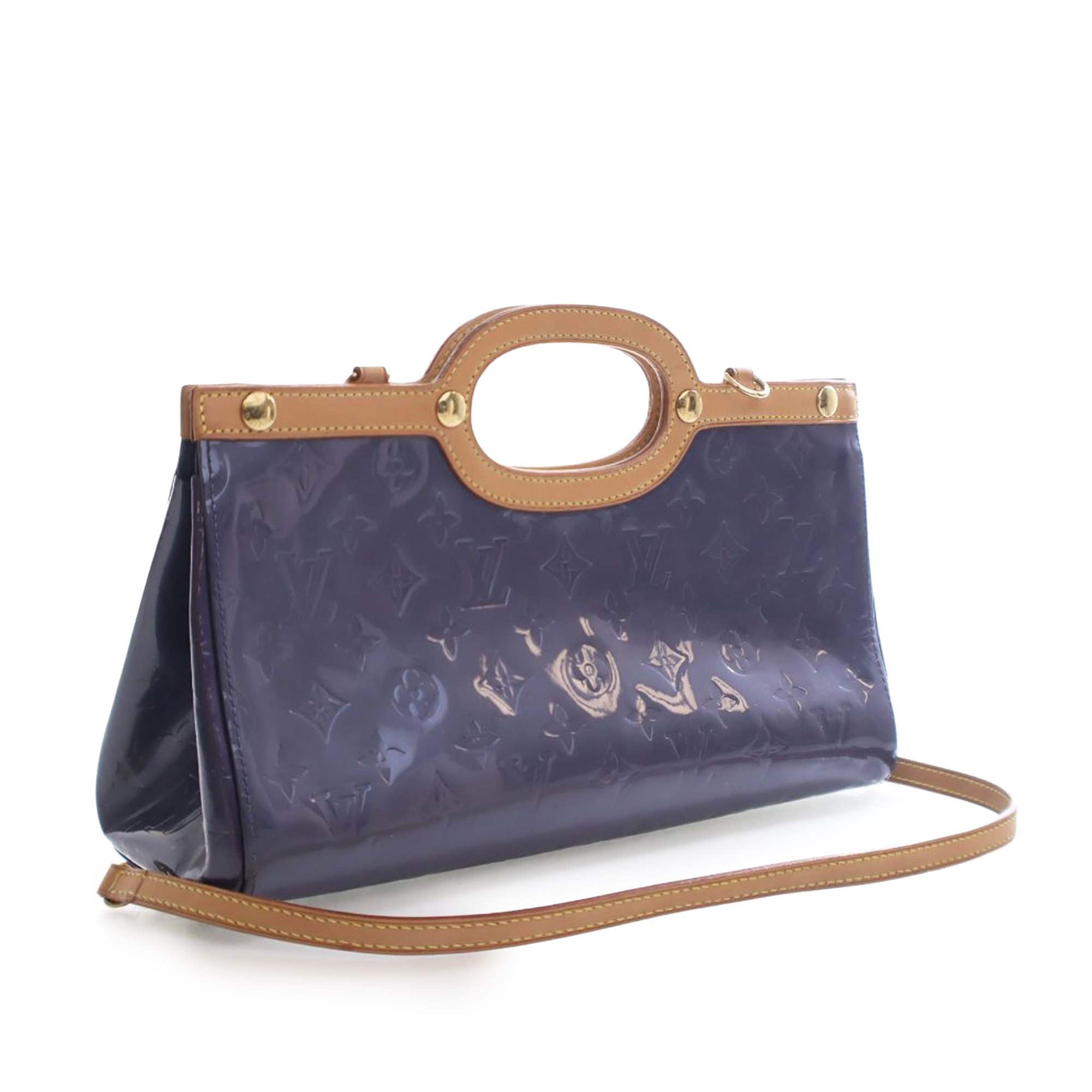 Louis Vuitton Monogram Vernis Roxbury Drive, från Luxclusif, i färgen purple. Klicka för att öppna bilden i stort format