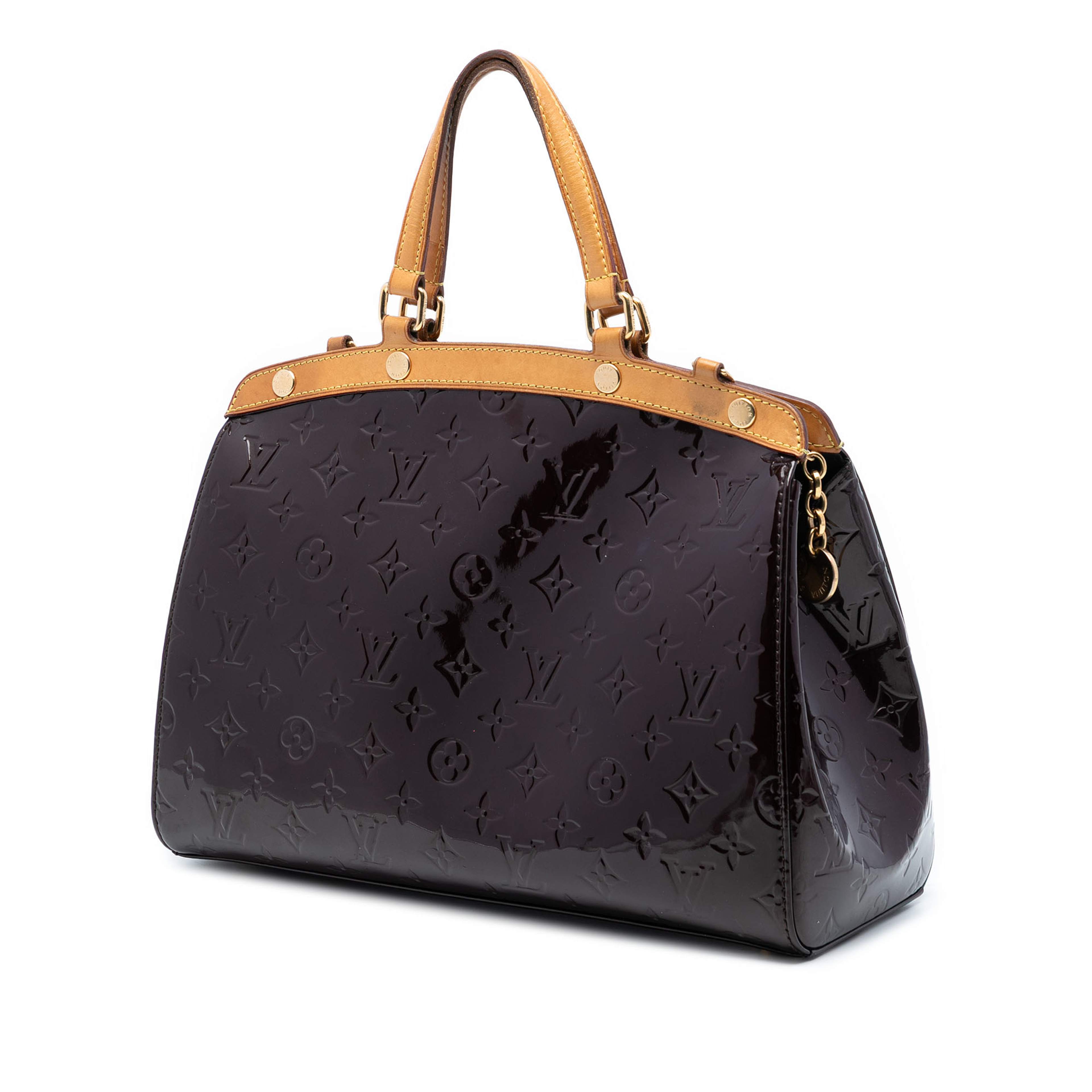 Louis Vuitton Monogram Vernis Brea Mm, från Luxclusif, i färgen purple. Klicka för att öppna bilden i stort format