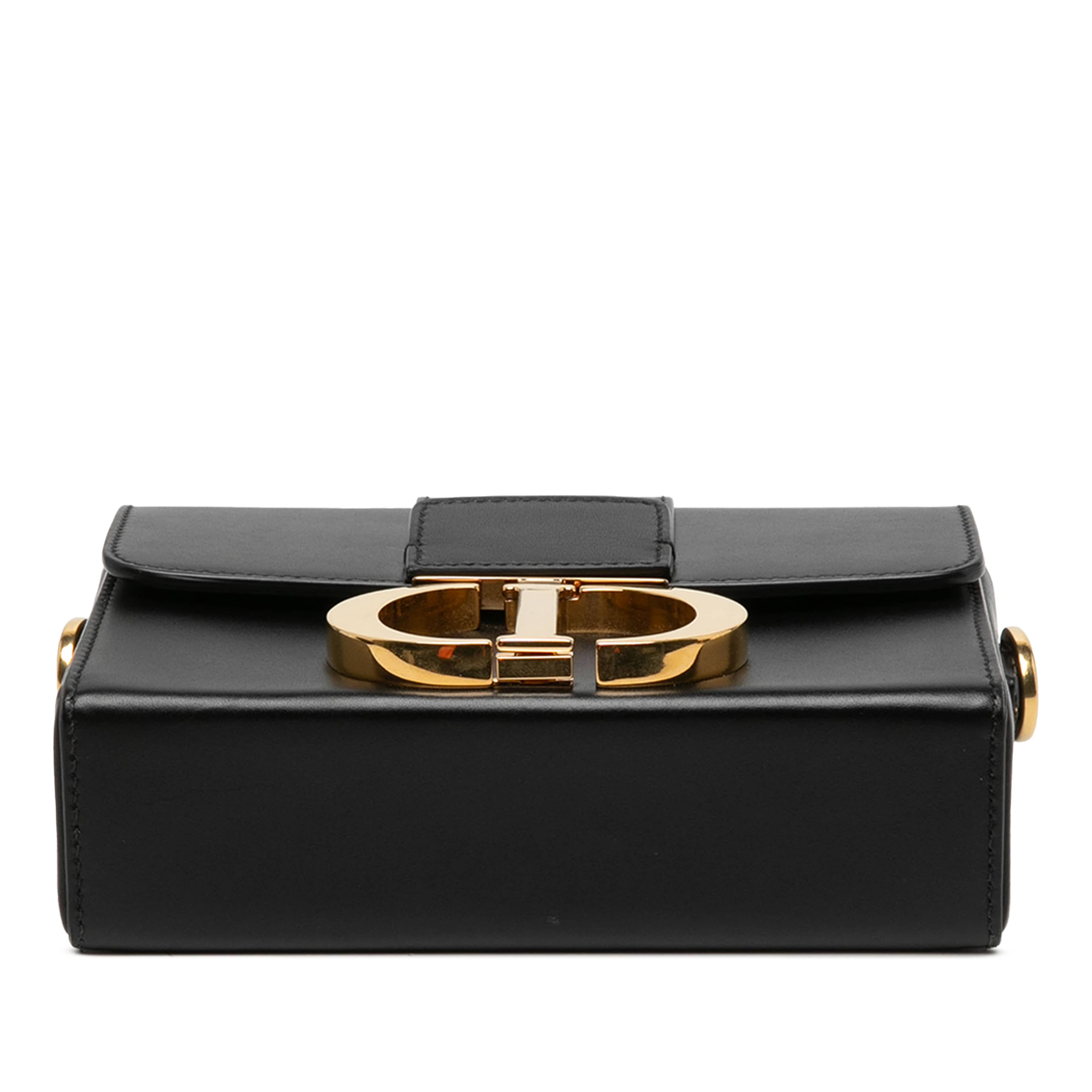 Dior Box Calfskin 30 Montaigne Box Bag, från Luxclusif, i färgen svart. Klicka för att öppna bilden i stort format