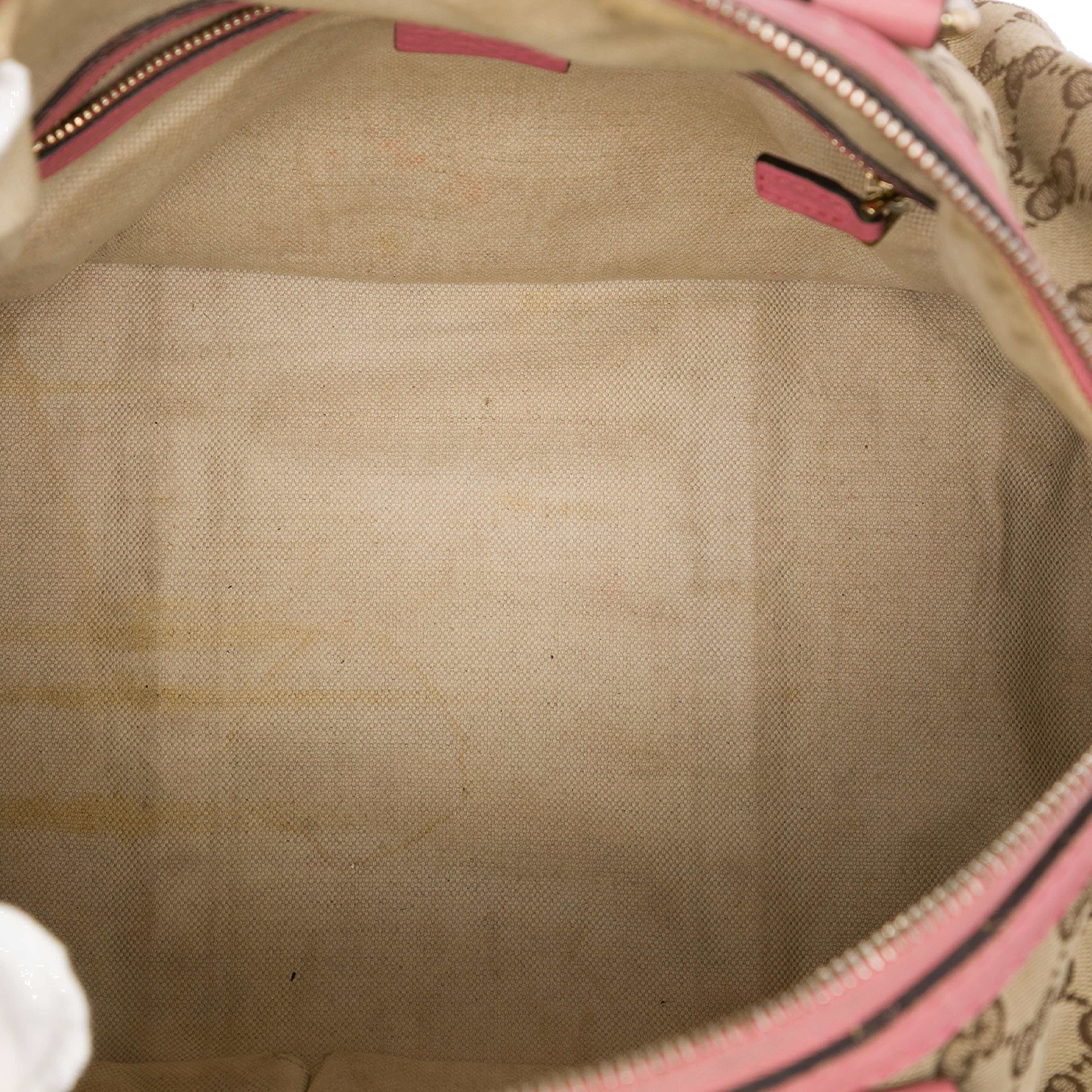 Gucci Medium Gg Canvas Web Joy Boston Bag, från Luxclusif, i färgen beige. Klicka för att öppna bilden i stort format