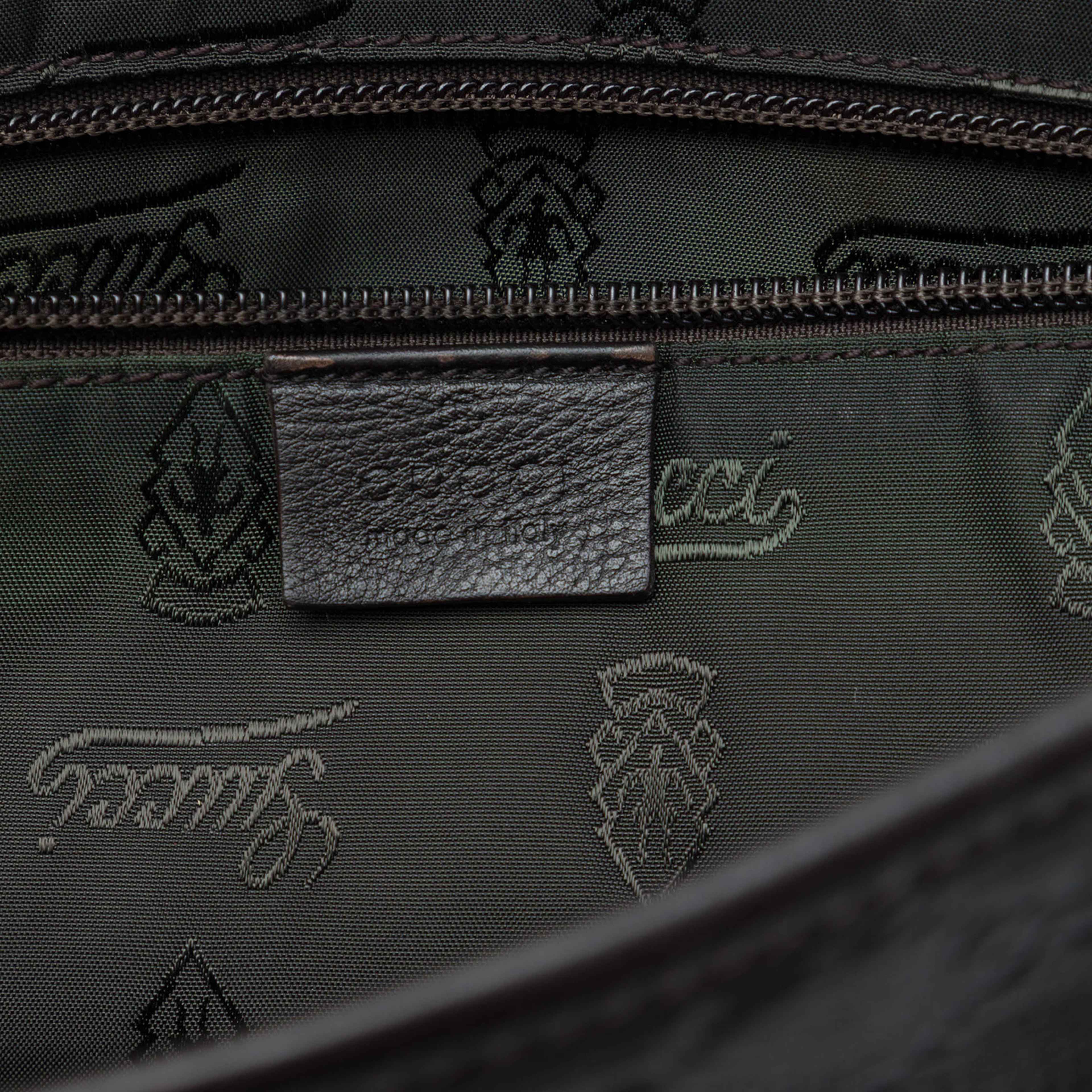 Gucci Guccissima Messenger Bag, från Luxclusif, i färgen brun. Klicka för att öppna bilden i stort format