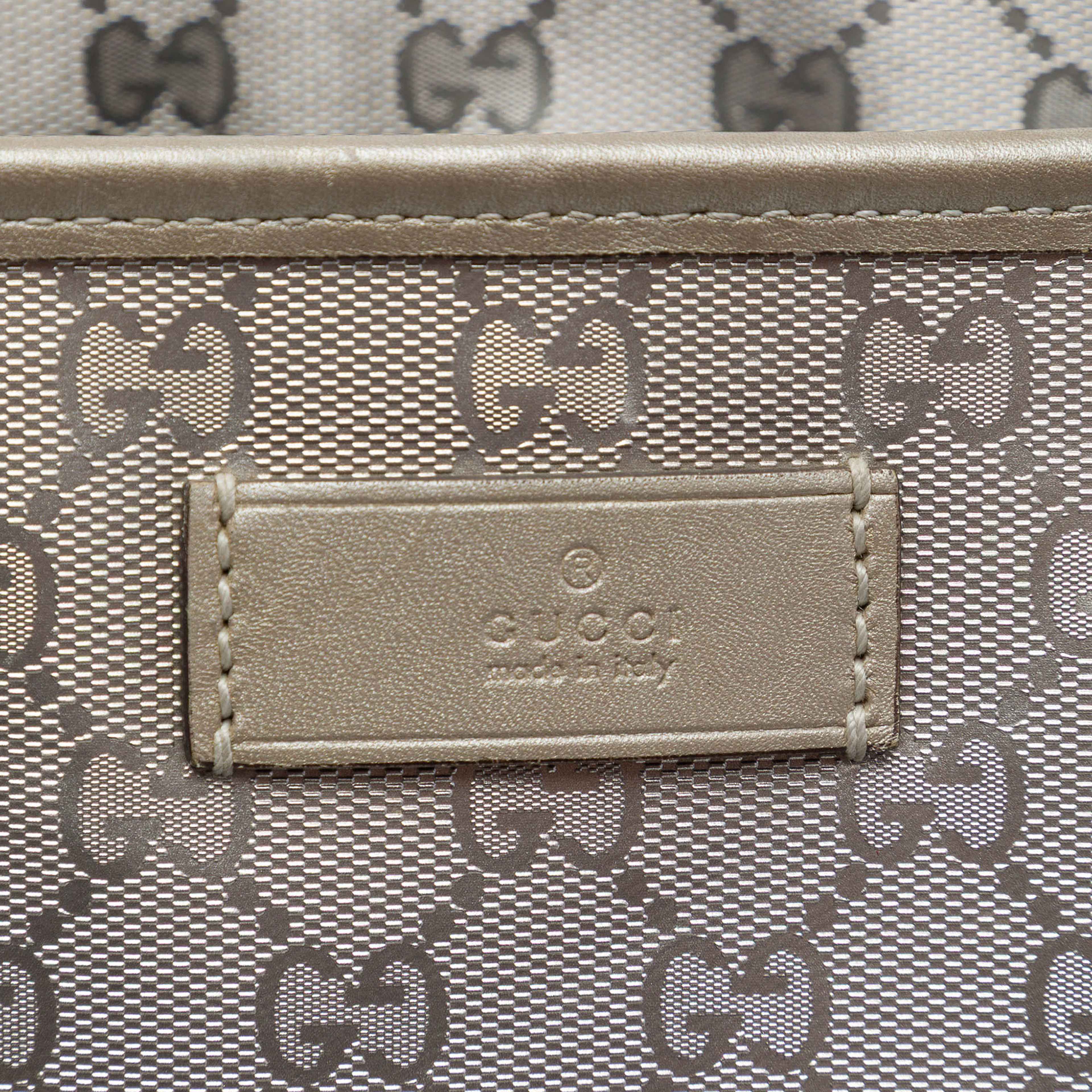 Gucci Large Gg Imprime Tote, från Luxclusif, i färgen silver. Klicka för att öppna bilden i stort format
