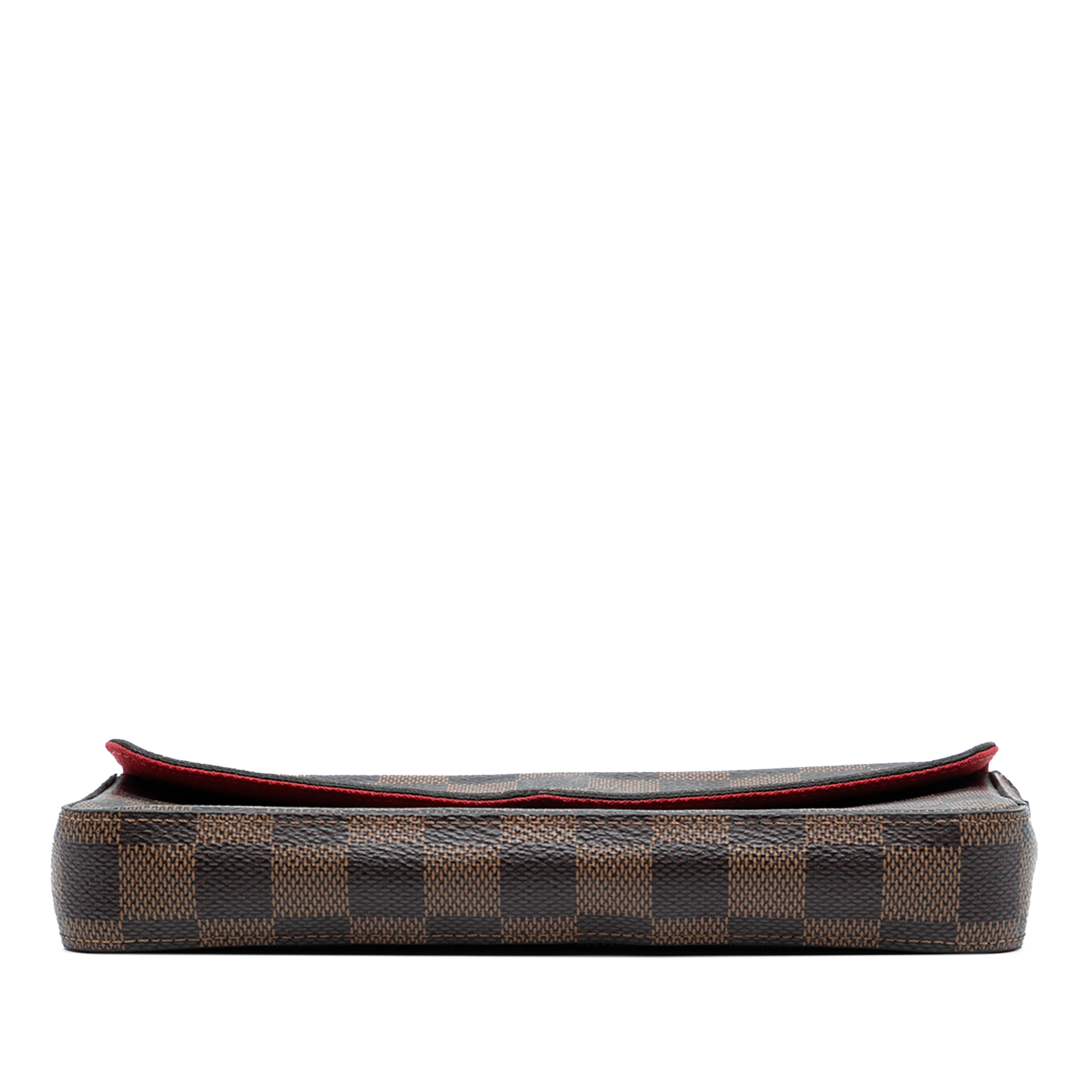 Louis Vuitton Damier Ebene Pochette Felicie, från Luxclusif, i färgen brown. Klicka för att öppna bilden i stort format