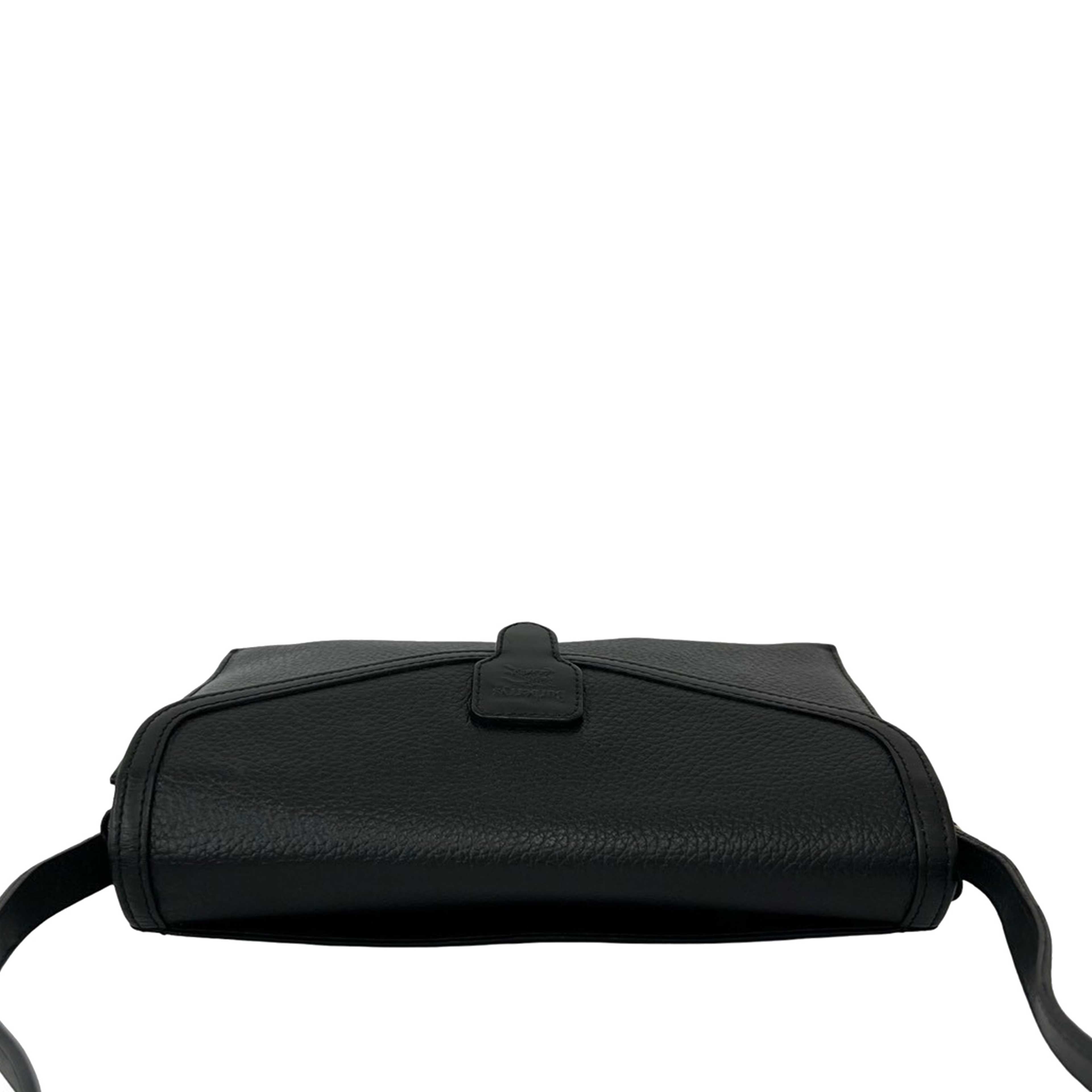 Burberry Leather Crossbody, från Luxclusif, i färgen svart. Klicka för att öppna bilden i stort format