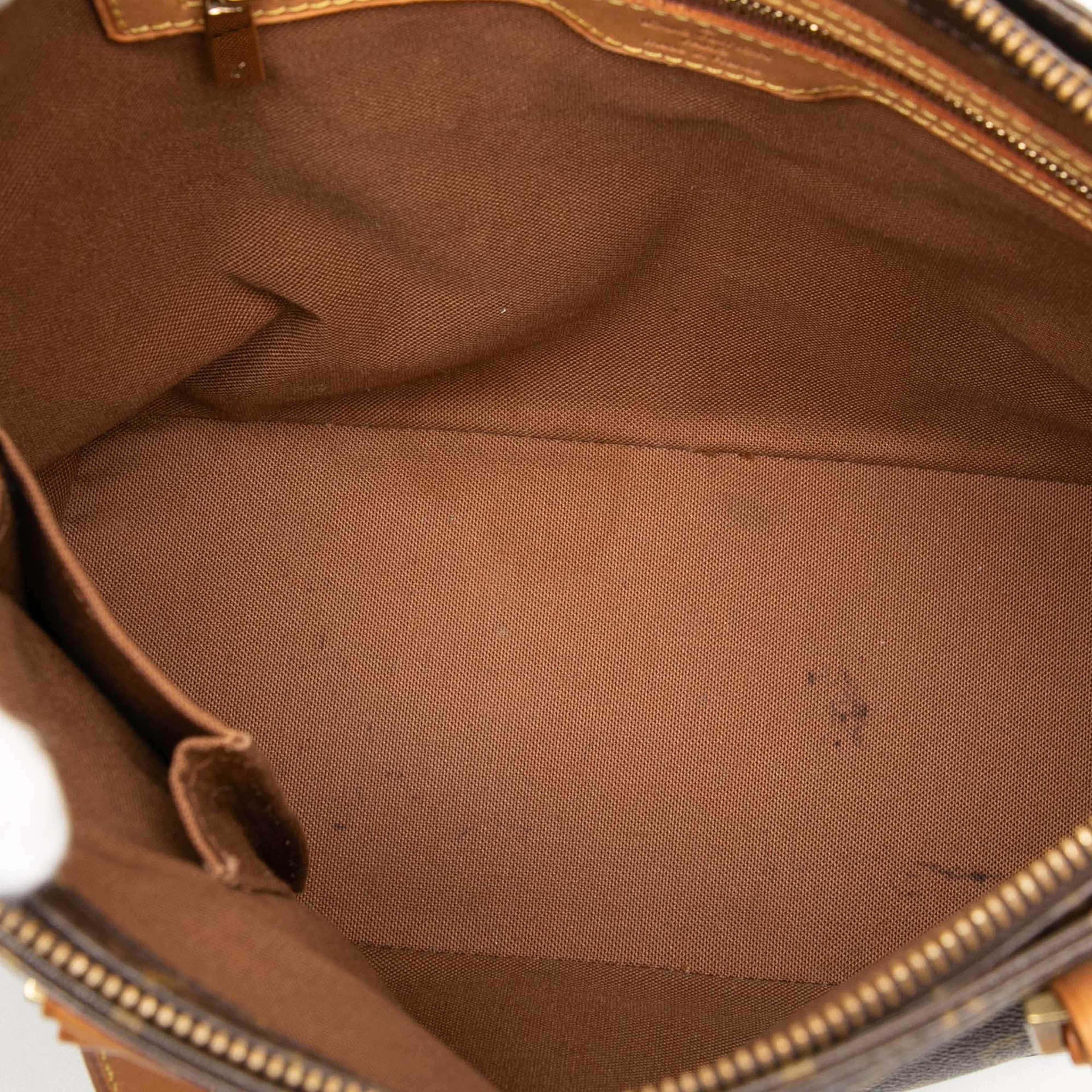 Louis Vuitton Monogram Cabas Piano, från Luxclusif, i färgen brown. Klicka för att öppna bilden i stort format