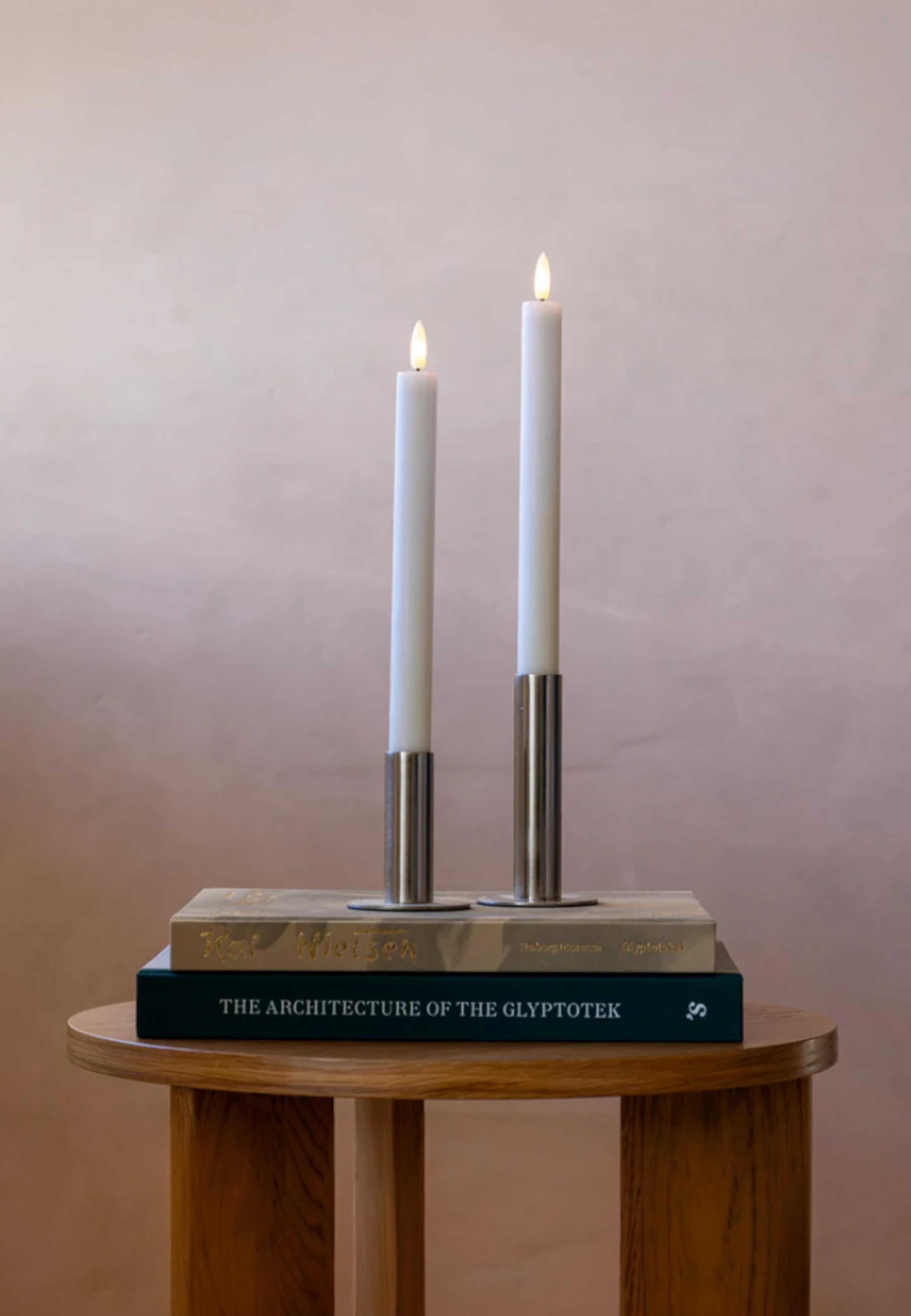 Sia Led-konljus Uppladdningsbart 2 St, från Led Nordic, i färgen vit. Klicka för att öppna bilden i stort format