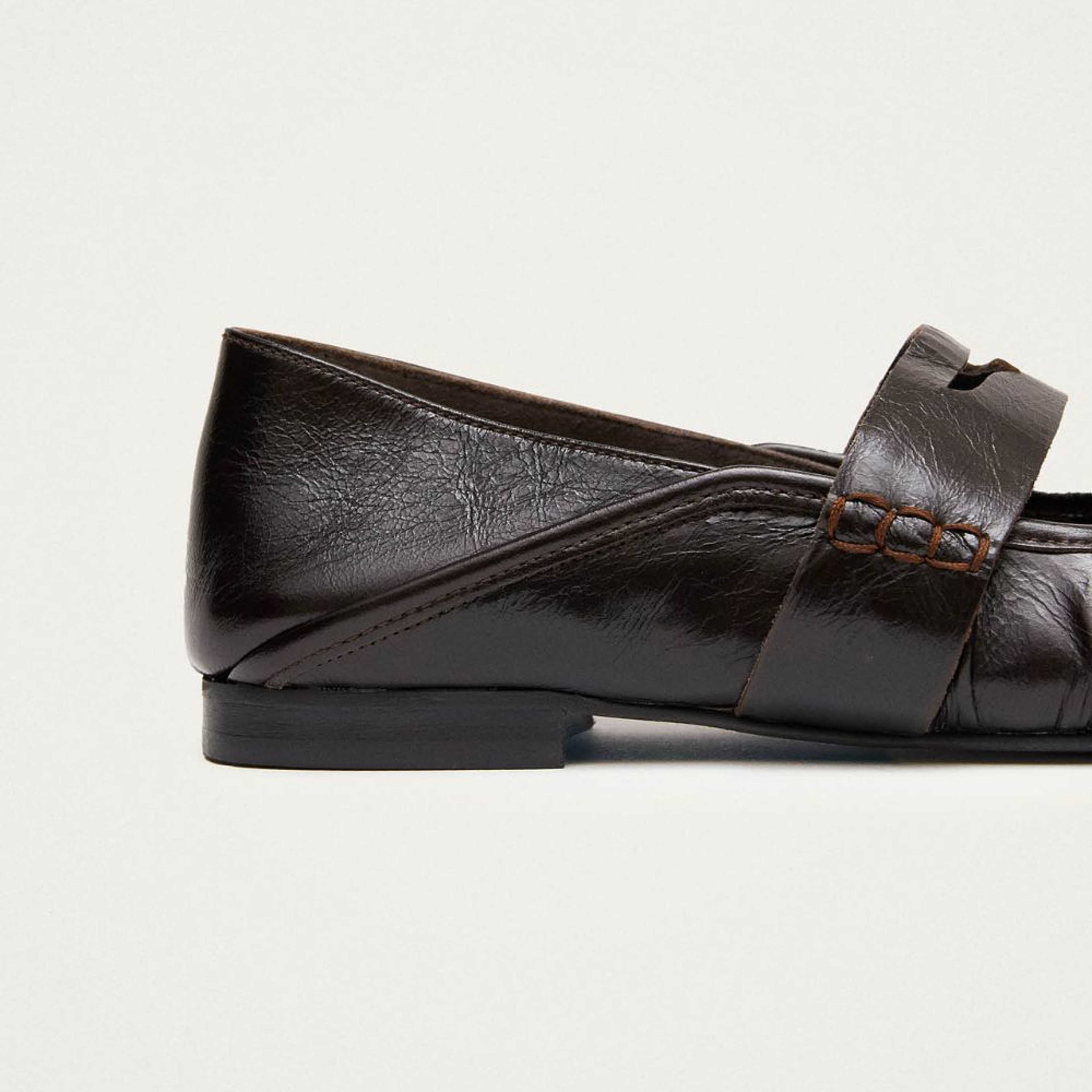 Bargo Brown Leather Ballet Flats