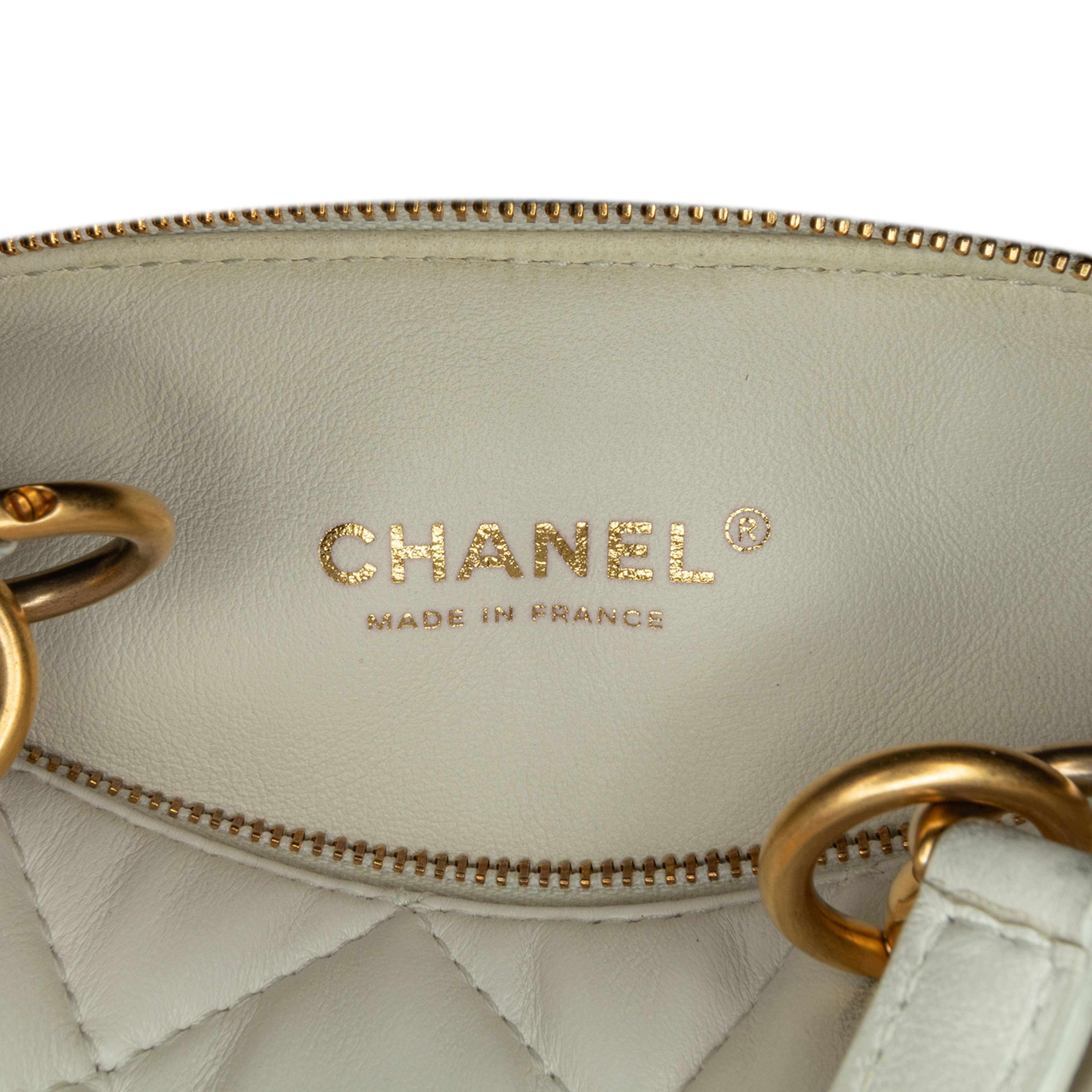 Chanel Métiers D'art Cc Quilted Lambskin Box With Top Handle Bag