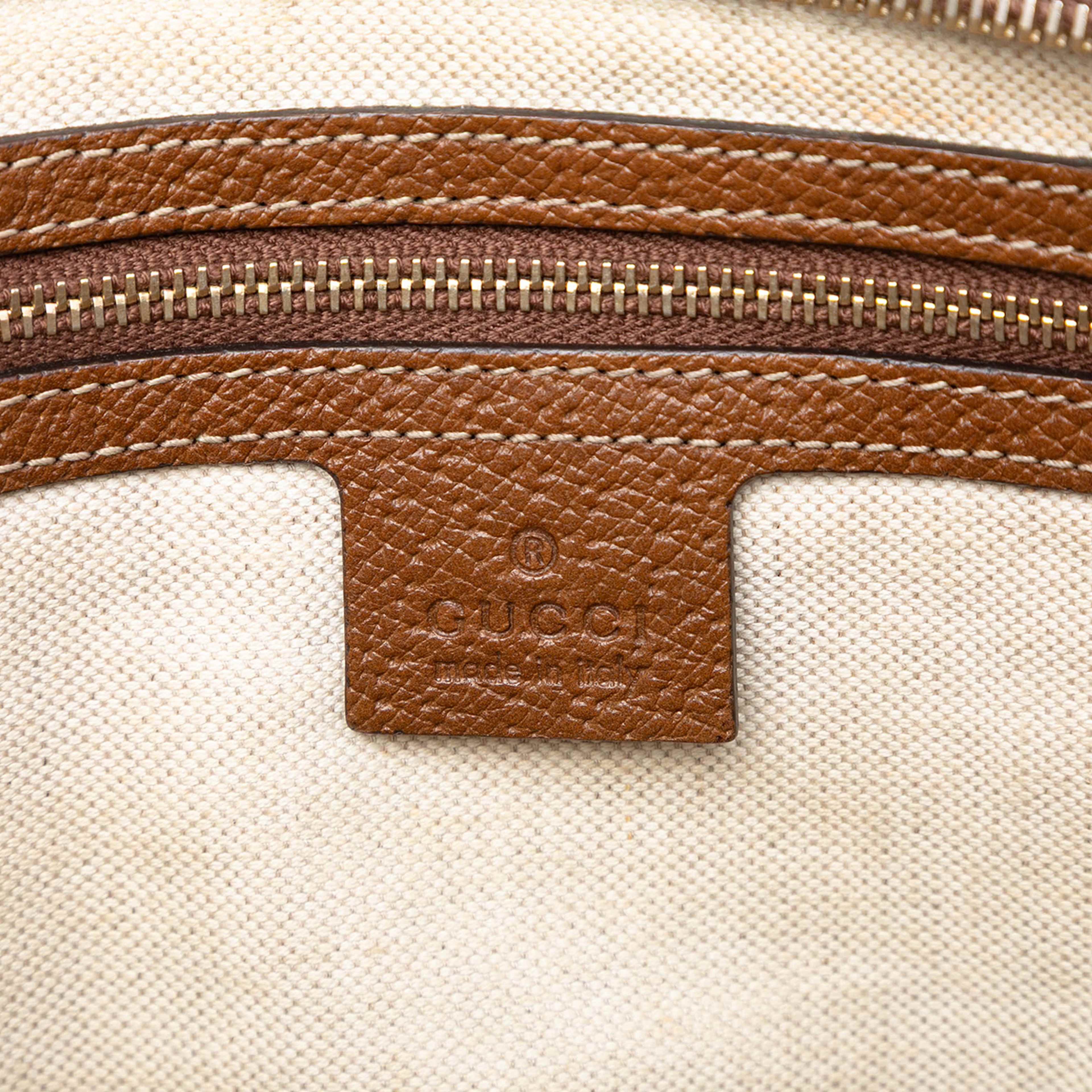 Gucci Gg Canvas Bree Tote, från Luxclusif, i färgen beige. Klicka för att öppna bilden i stort format