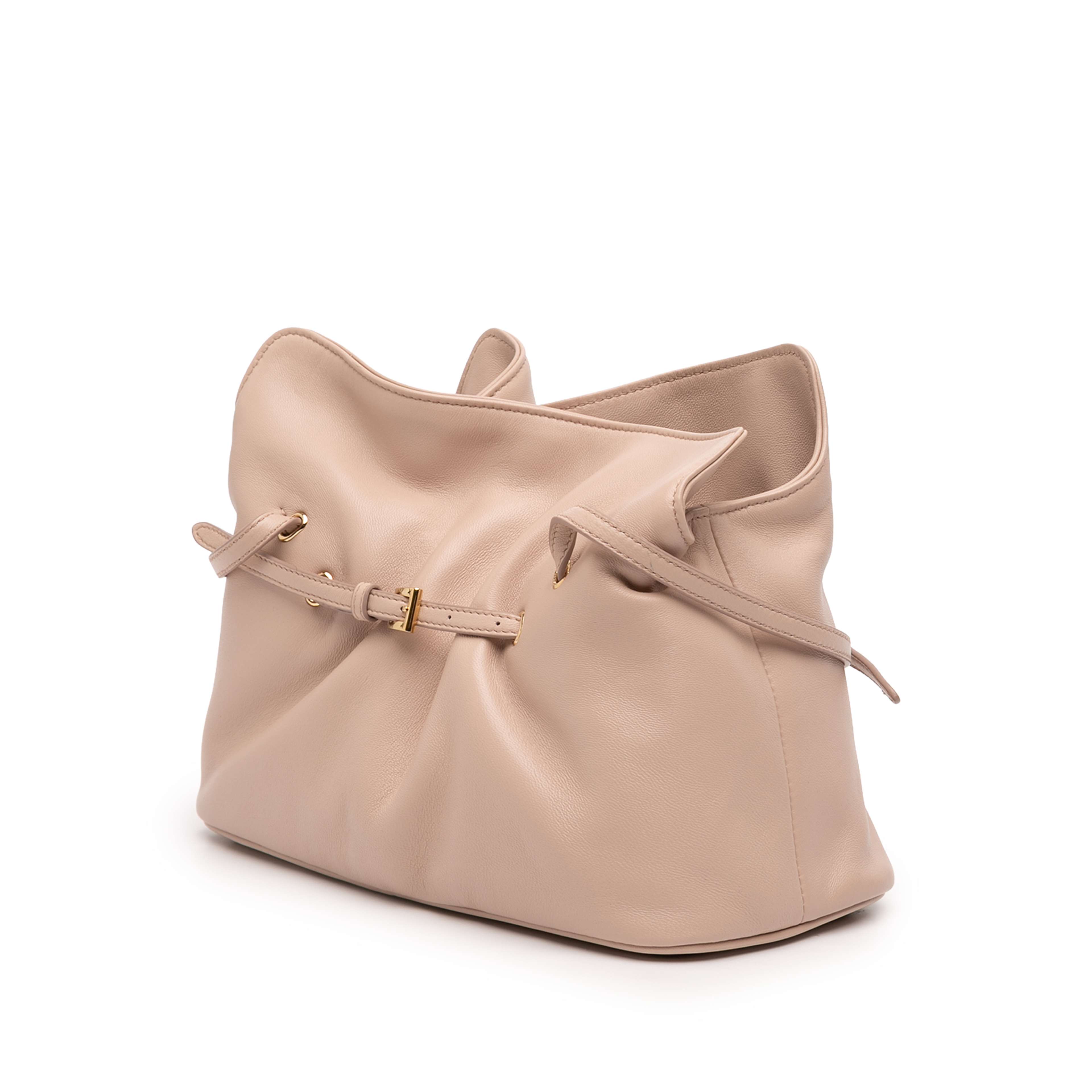 Prada Small Nappa Dada Shoulder Bag, från Luxclusif, i färgen rosa. Klicka för att öppna bilden i stort format