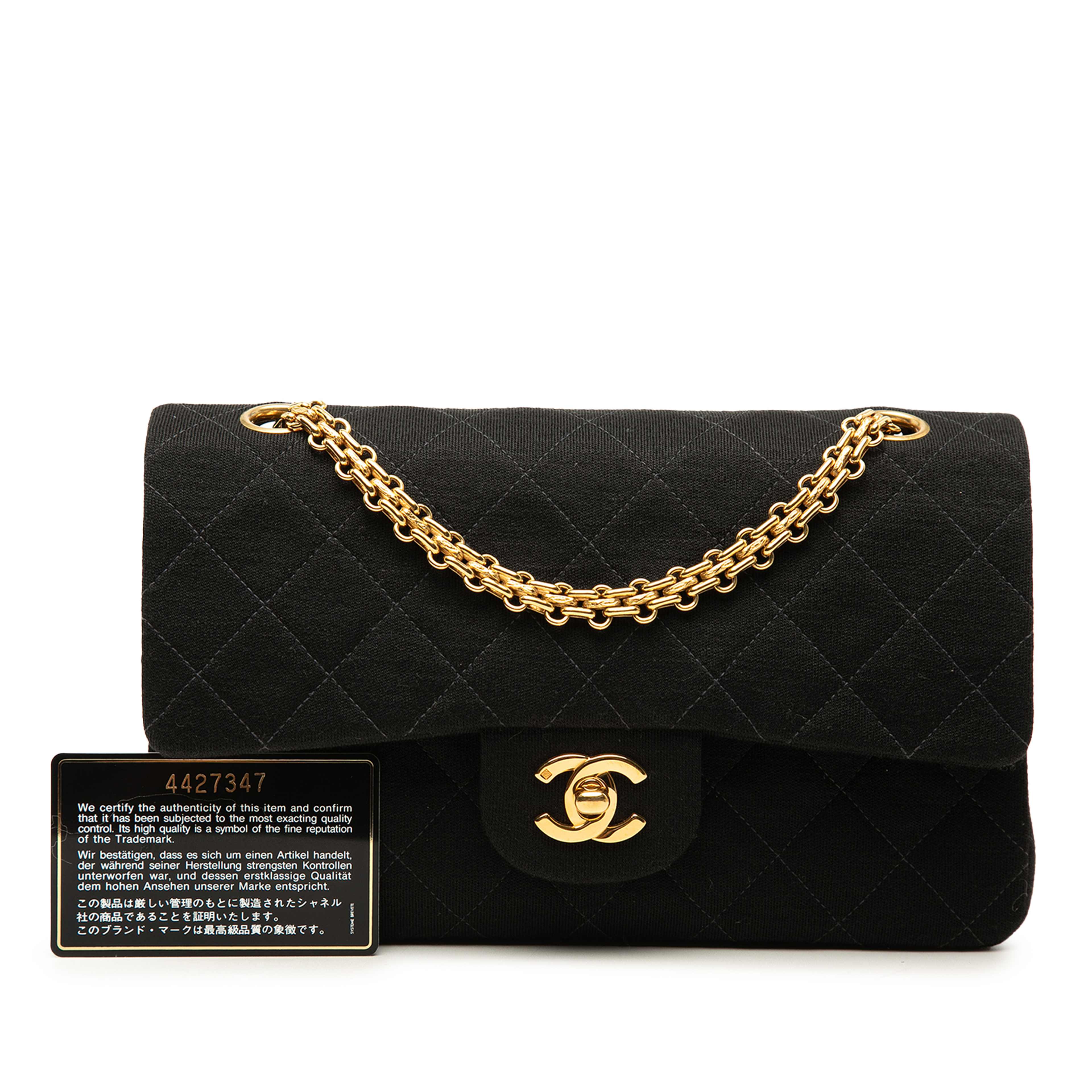 Chanel Small Classic Jersey Double Flap, från Luxclusif, i färgen svart. Klicka för att öppna bilden i stort format