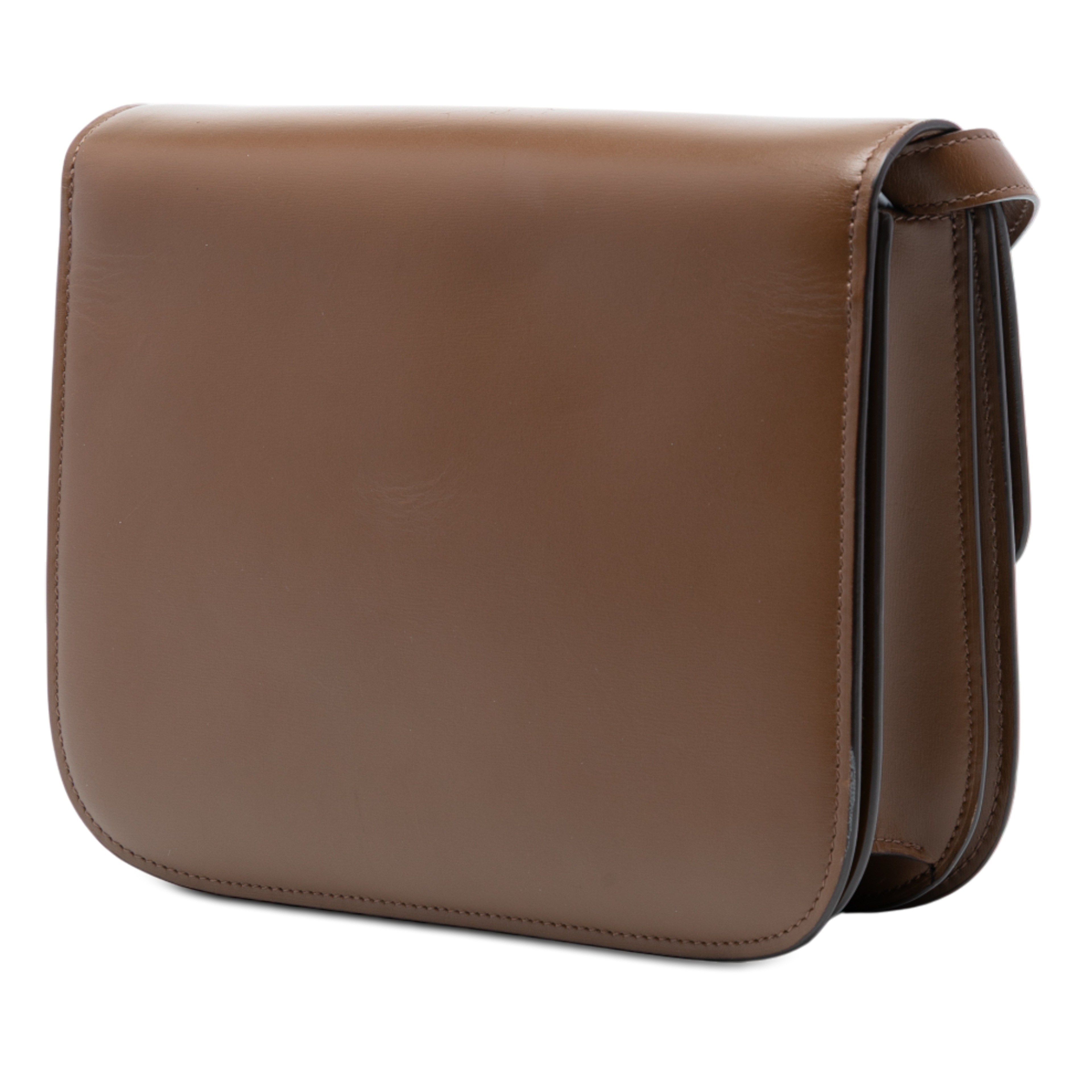 Celine Medium Calfskin Classic Box, från Luxclusif, i färgen brown. Klicka för att öppna bilden i stort format