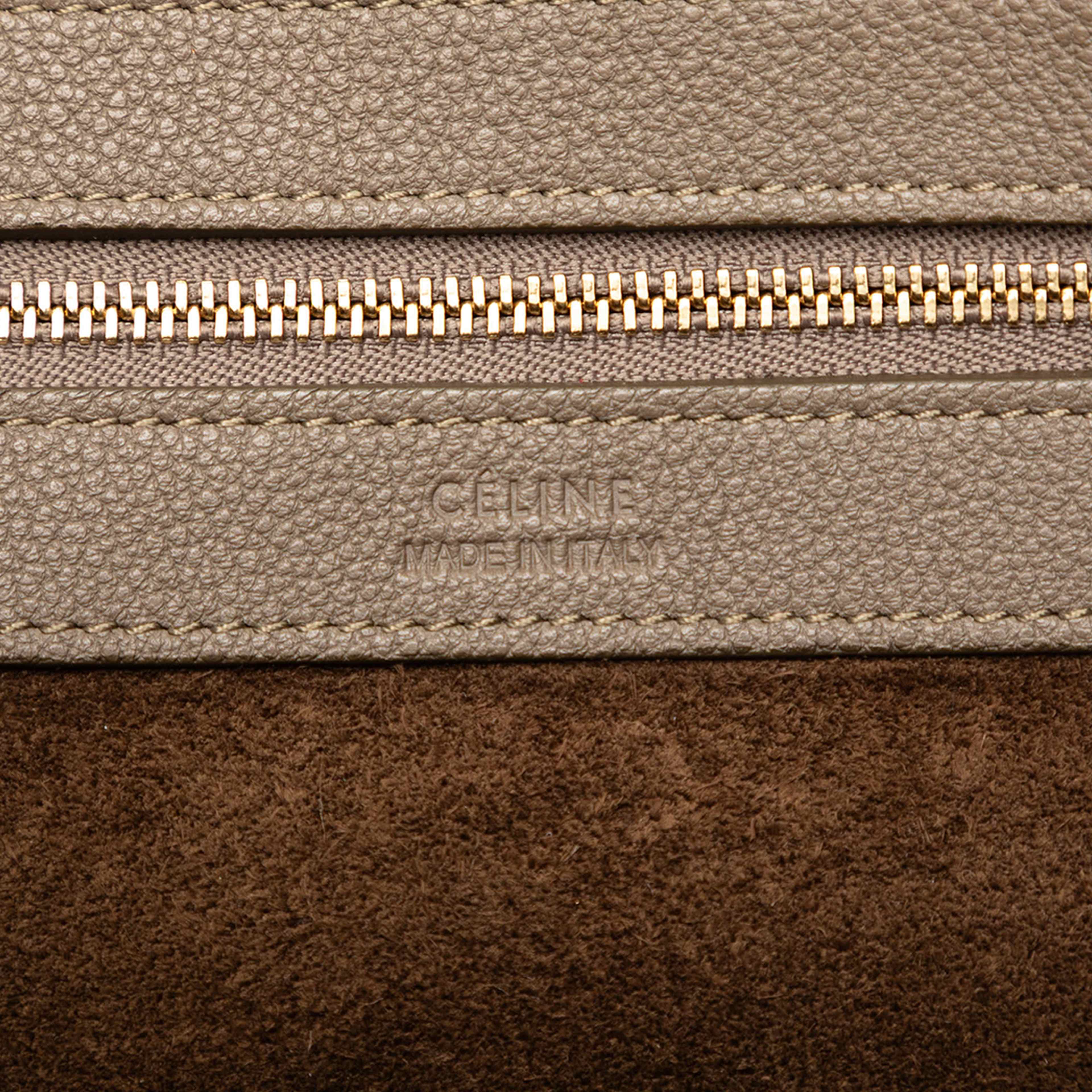 Celine Small Leather Phantom Cabas Tote, från Luxclusif, i färgen brown. Klicka för att öppna bilden i stort format