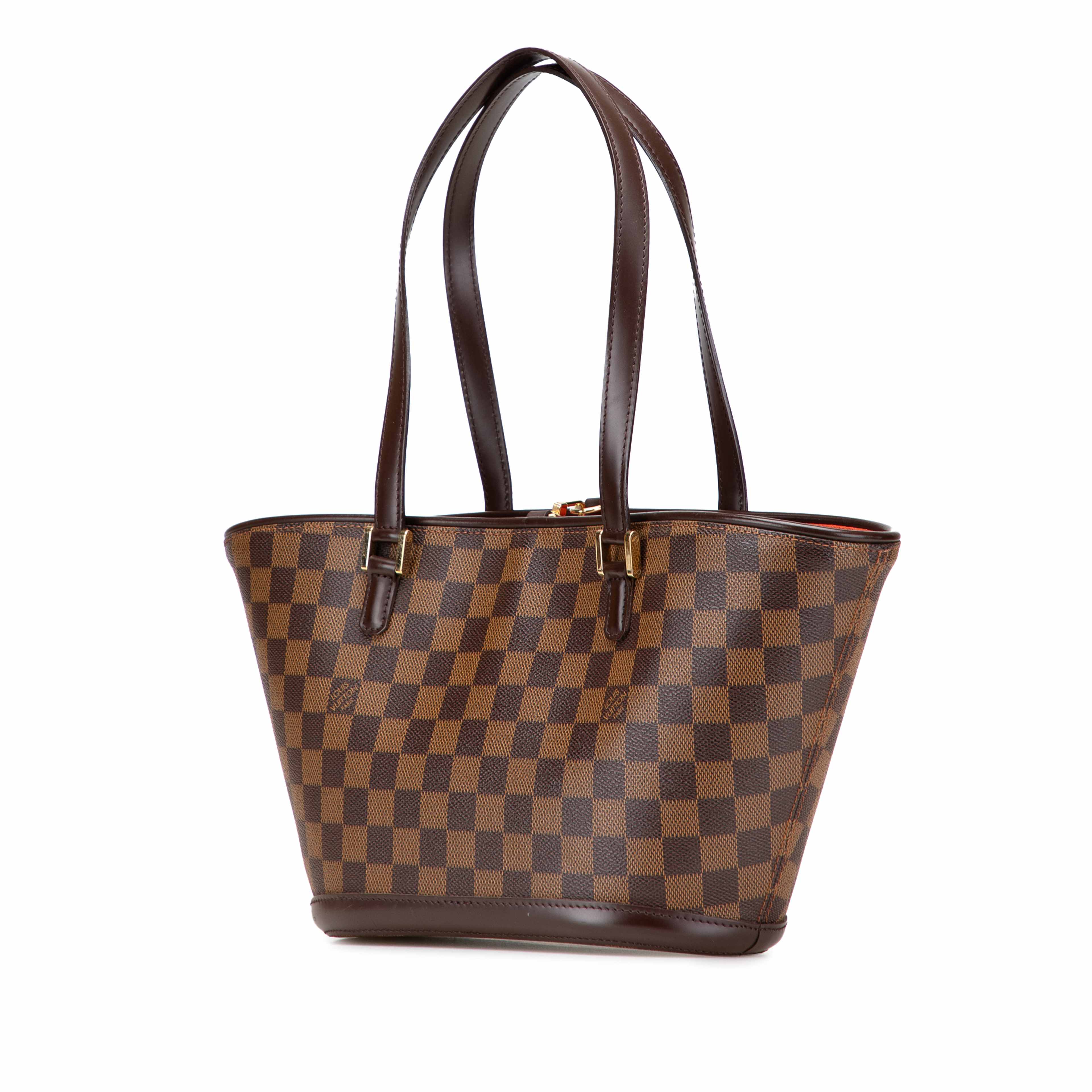 Louis Vuitton Damier Ebene Manosque Pm, från Luxclusif, i färgen brown. Klicka för att öppna bilden i stort format