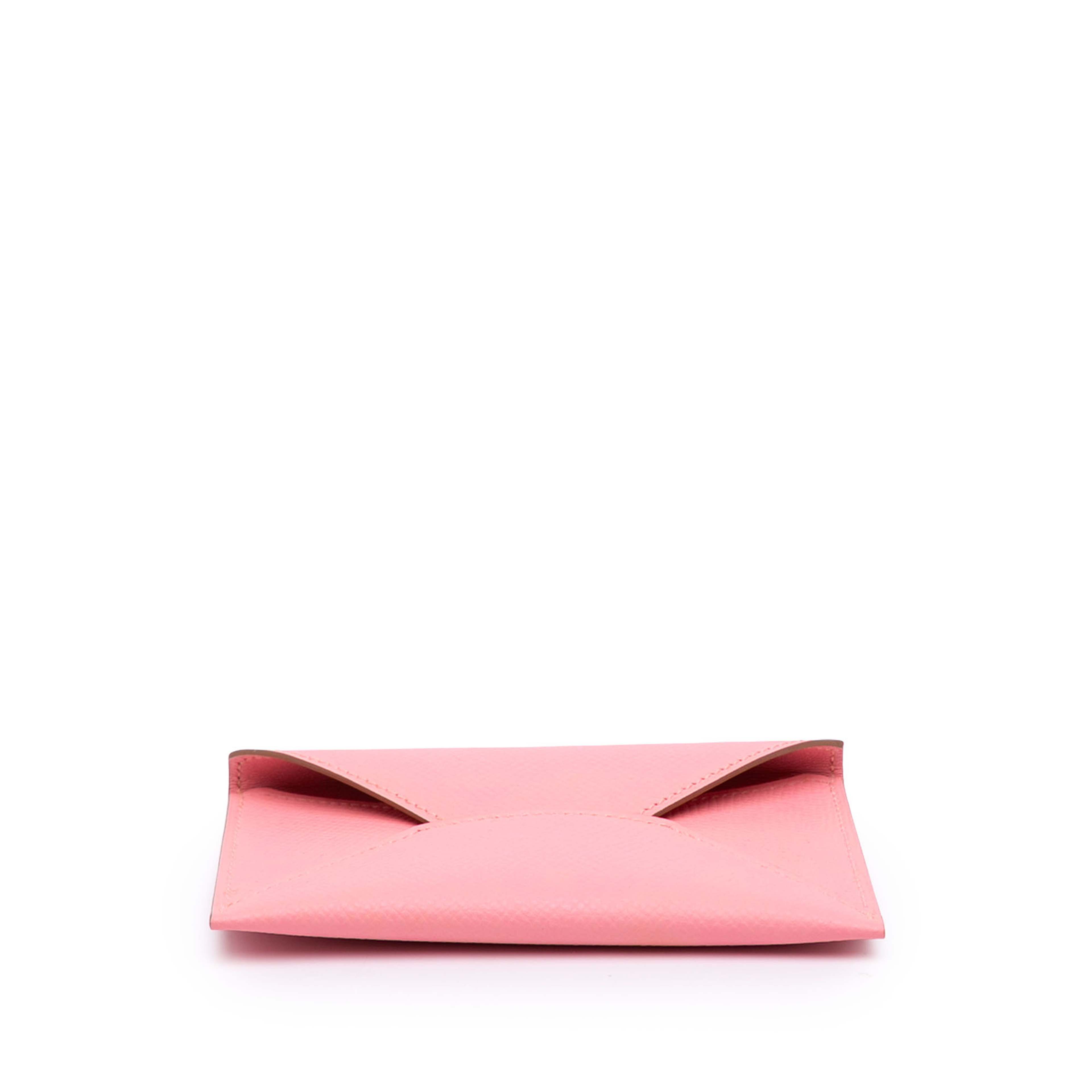 Hermès Clemence Evelyne Tpm, från Luxclusif, i färgen rosa. Klicka för att öppna bilden i stort format