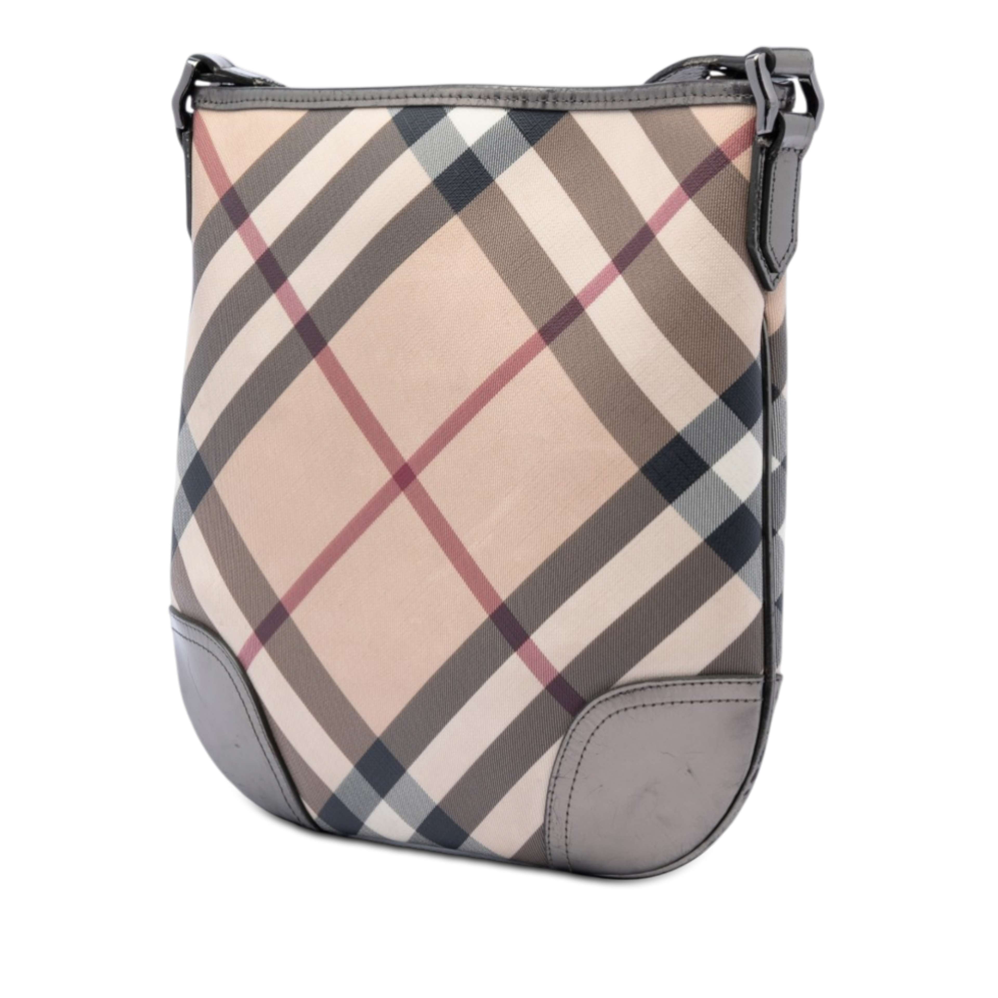 Burberry Supernova Check Coated Canvas Dryden Crossbody, från Luxclusif, i färgen silver. Klicka för att öppna bilden i stort format