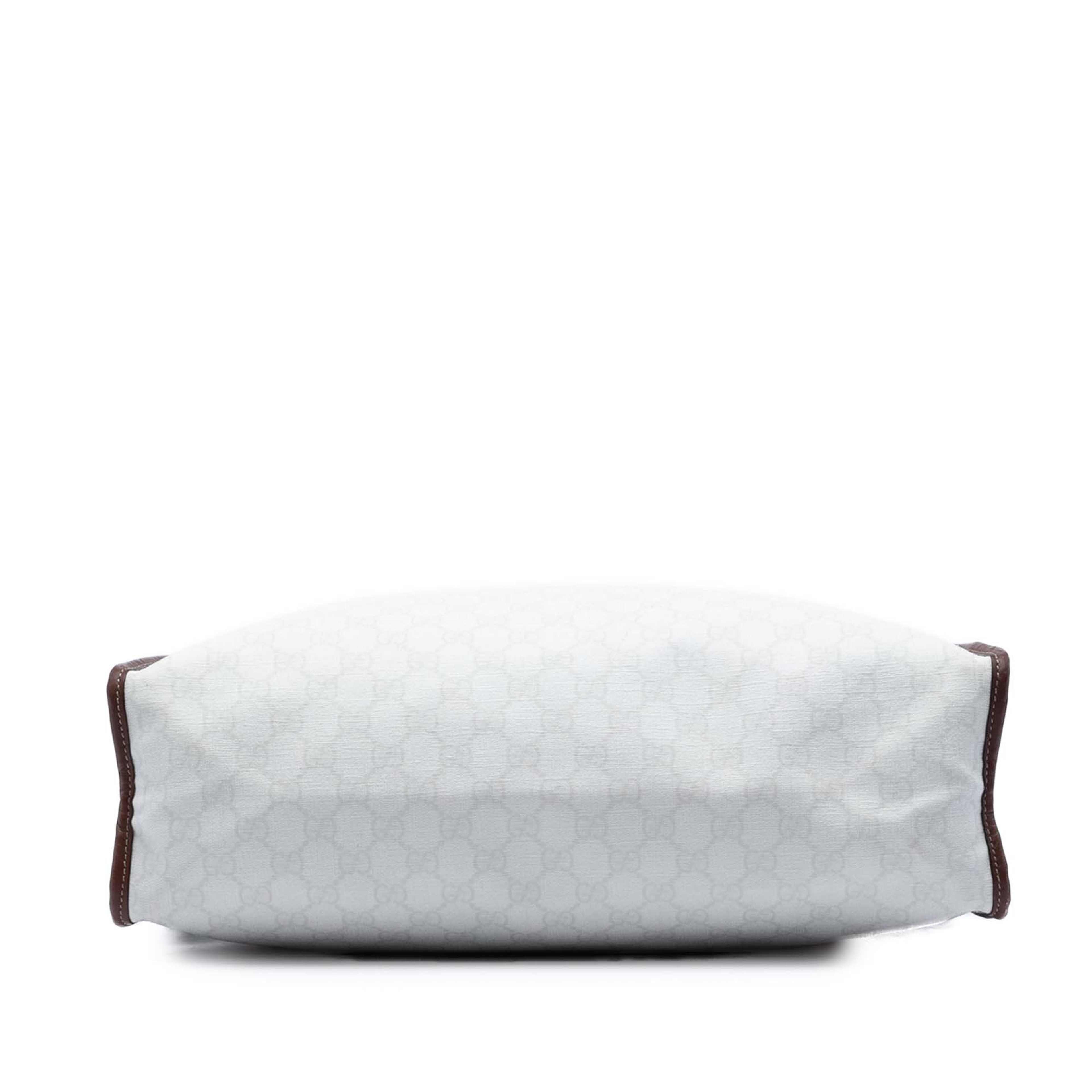 Gucci Gg Supreme Web Tote, från Luxclusif, i färgen vit. Klicka för att öppna bilden i stort format